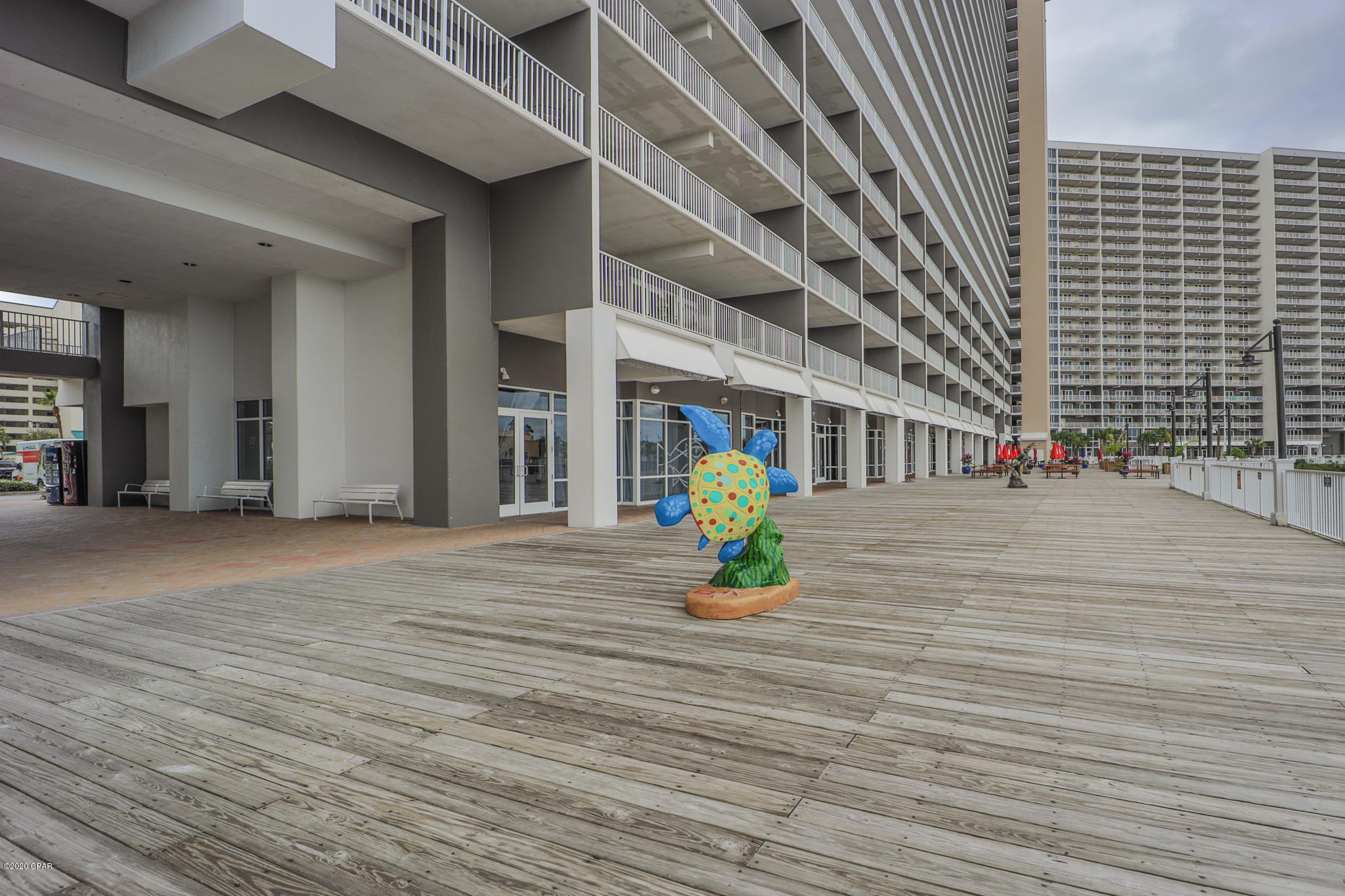 Laketown Wharf - Residential