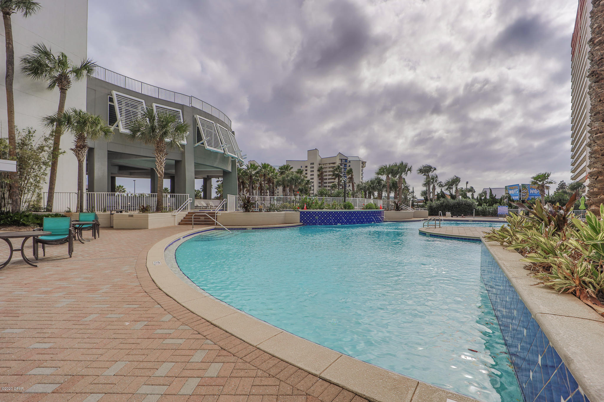 Laketown Wharf - Residential