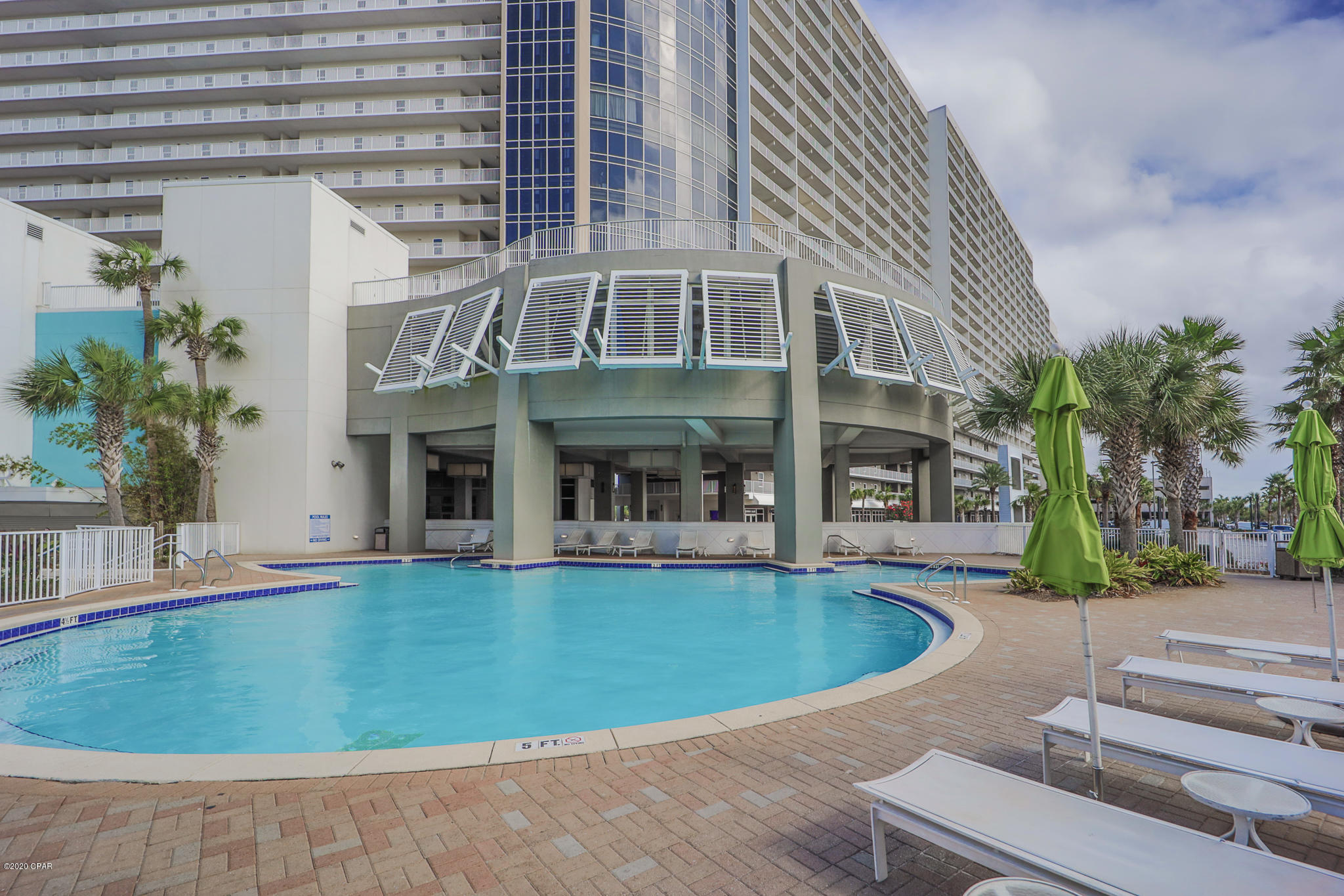 Laketown Wharf - Residential