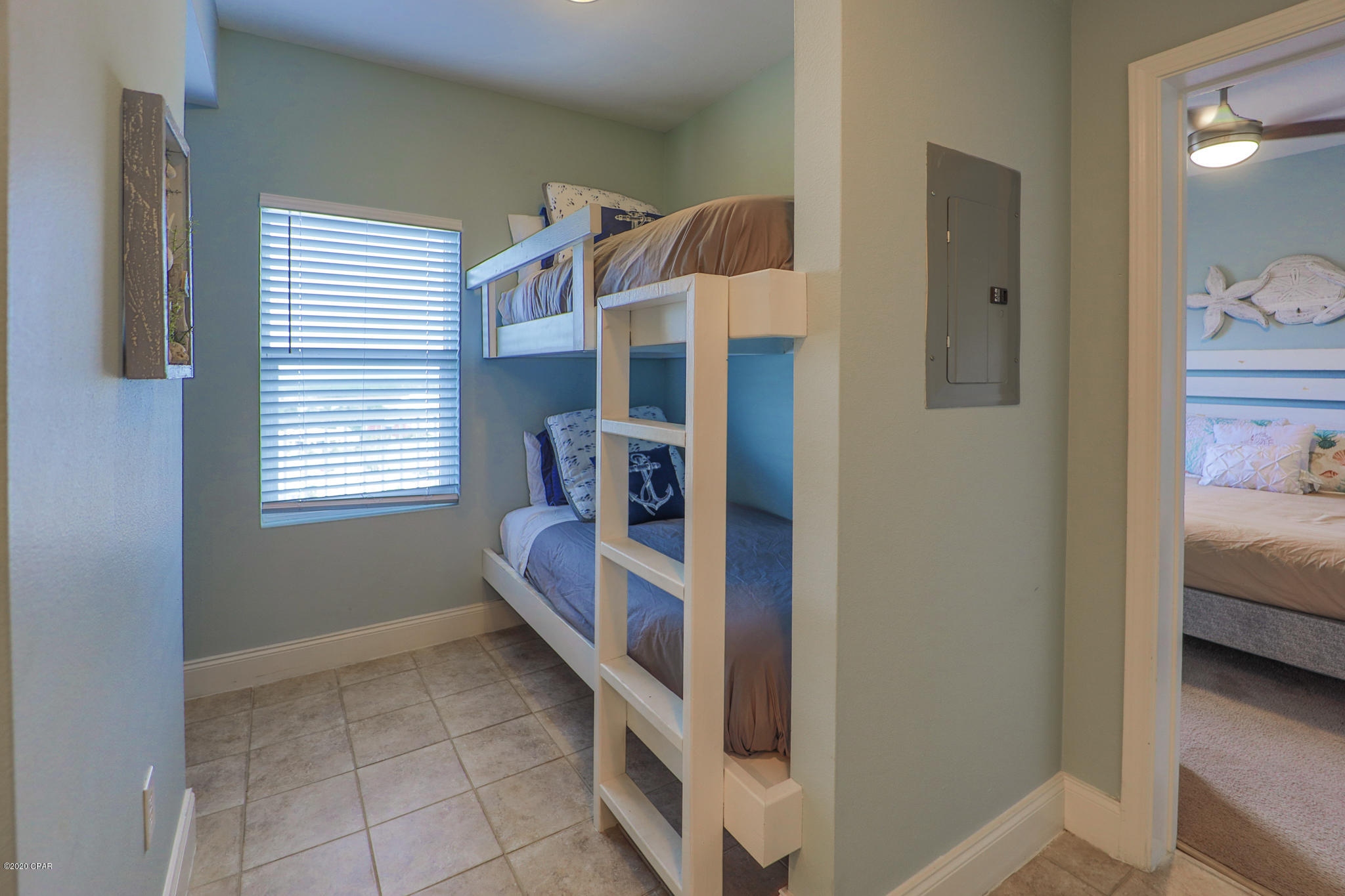 Laketown Wharf - Residential