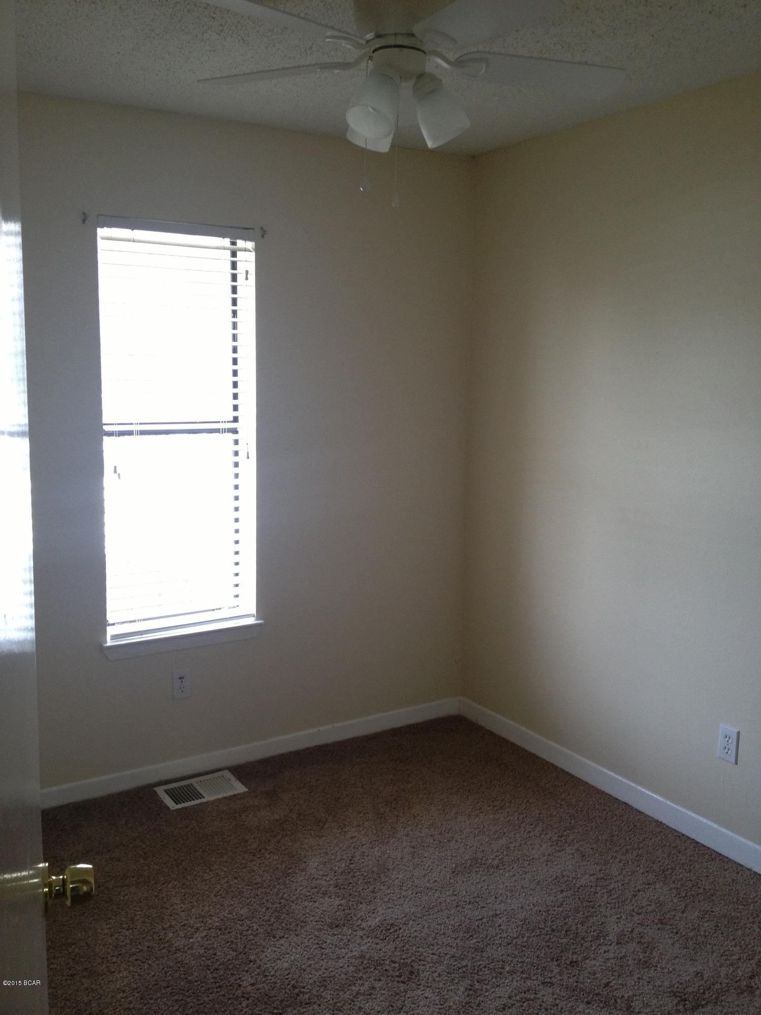 Holiday Beach Unit 3 - Residential Lease