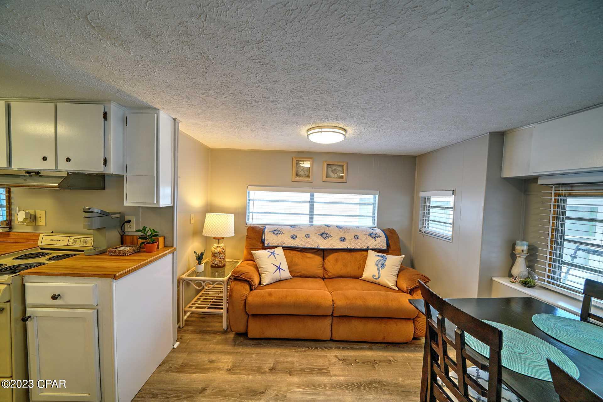 Venture Out Travel Trail - Residential