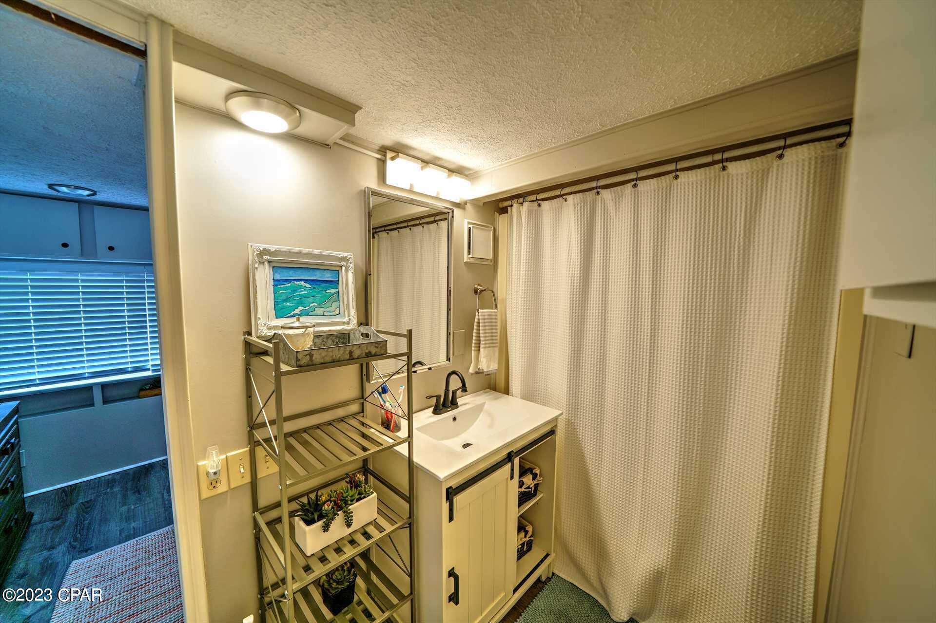 Venture Out Travel Trail - Residential