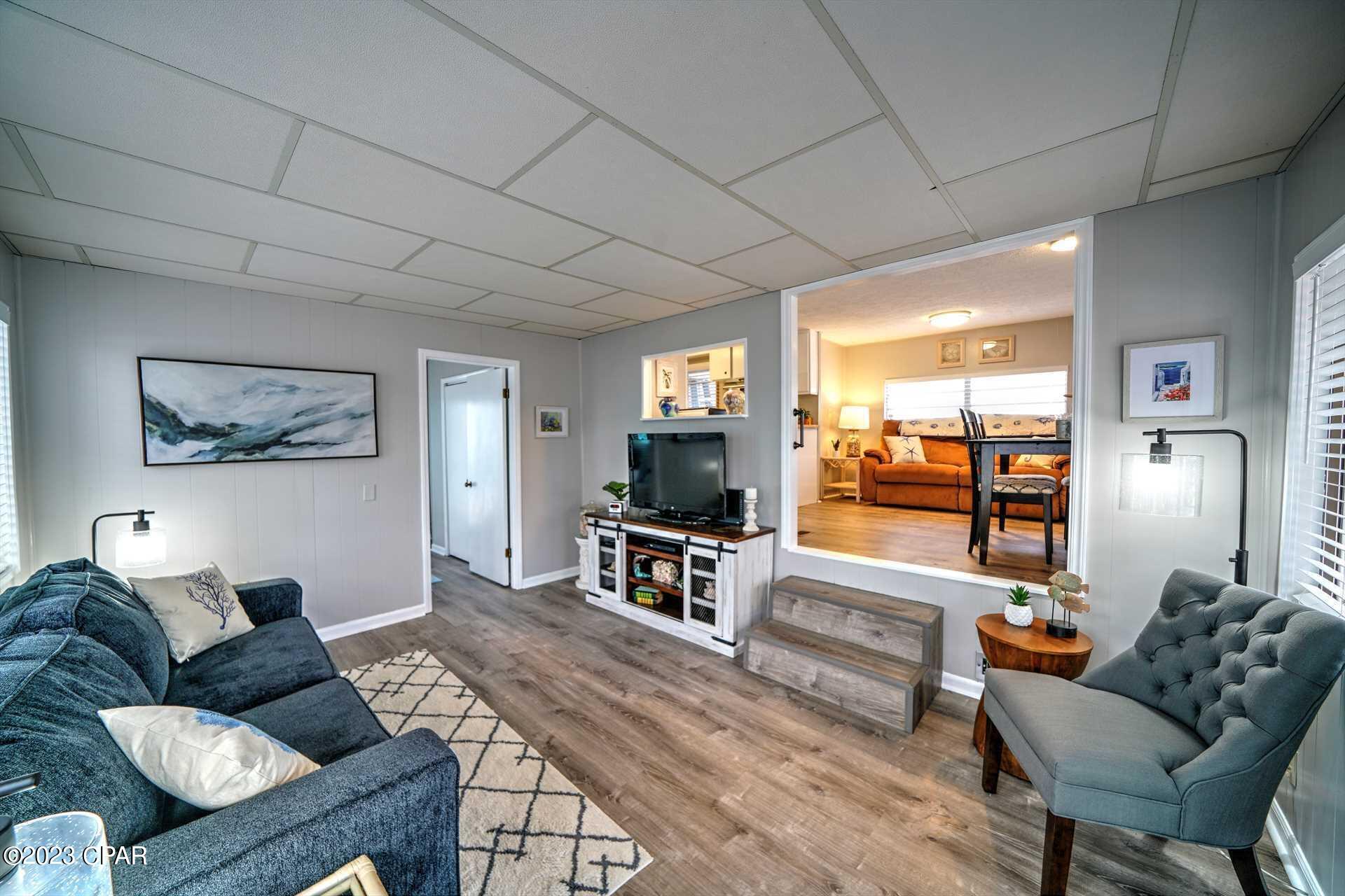 Venture Out Travel Trail - Residential