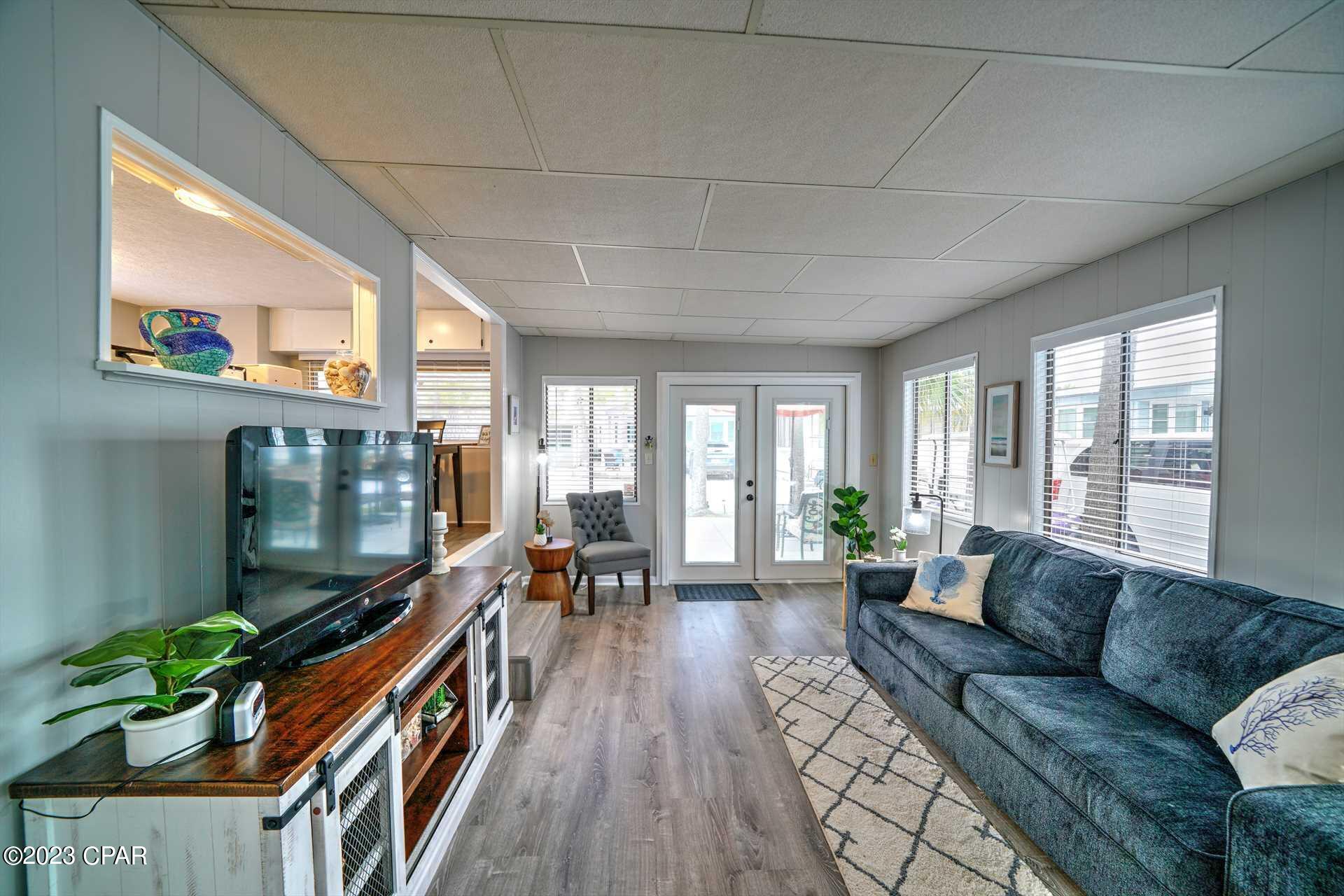 Venture Out Travel Trail - Residential