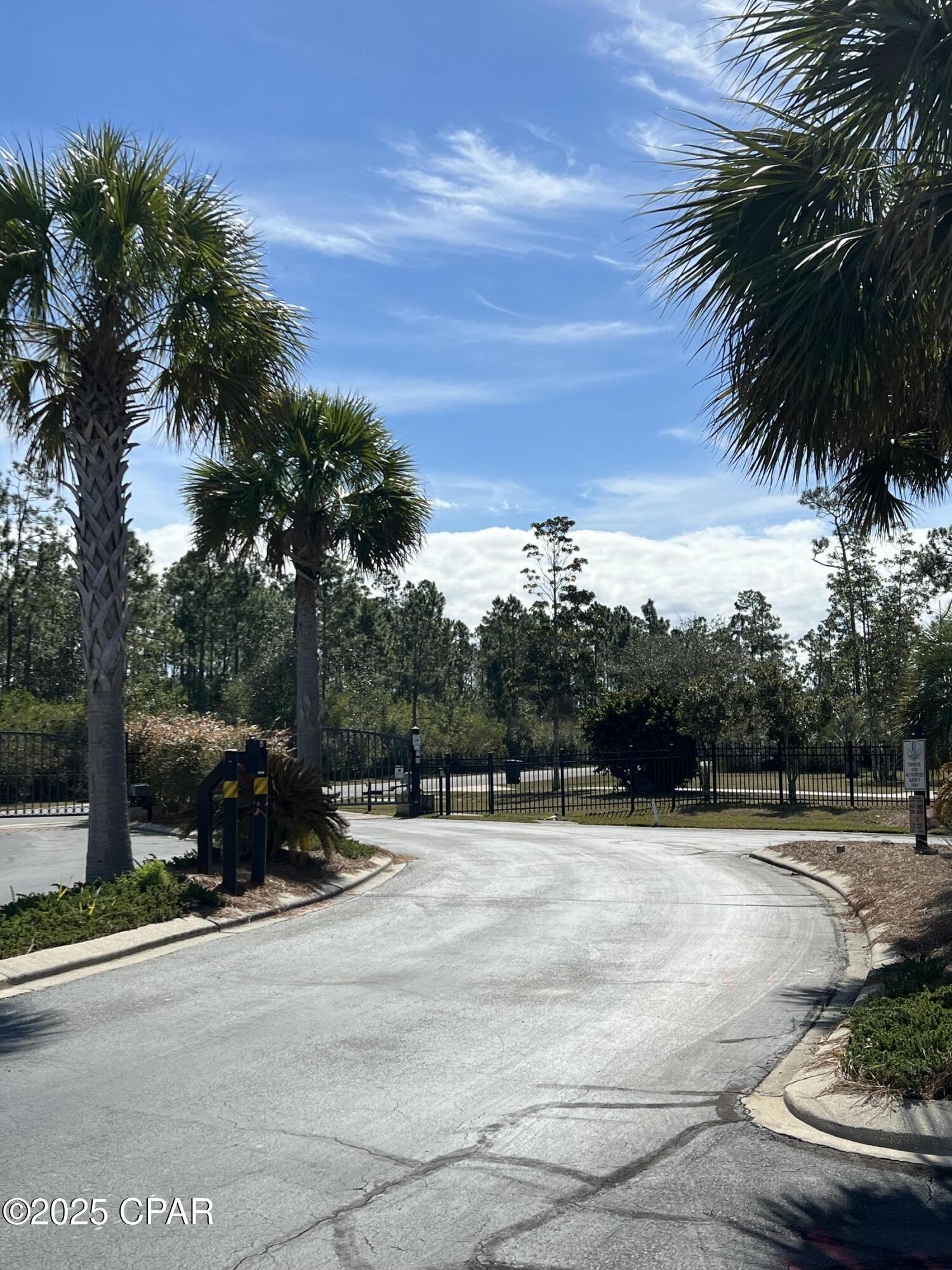Laird Bayou - Land