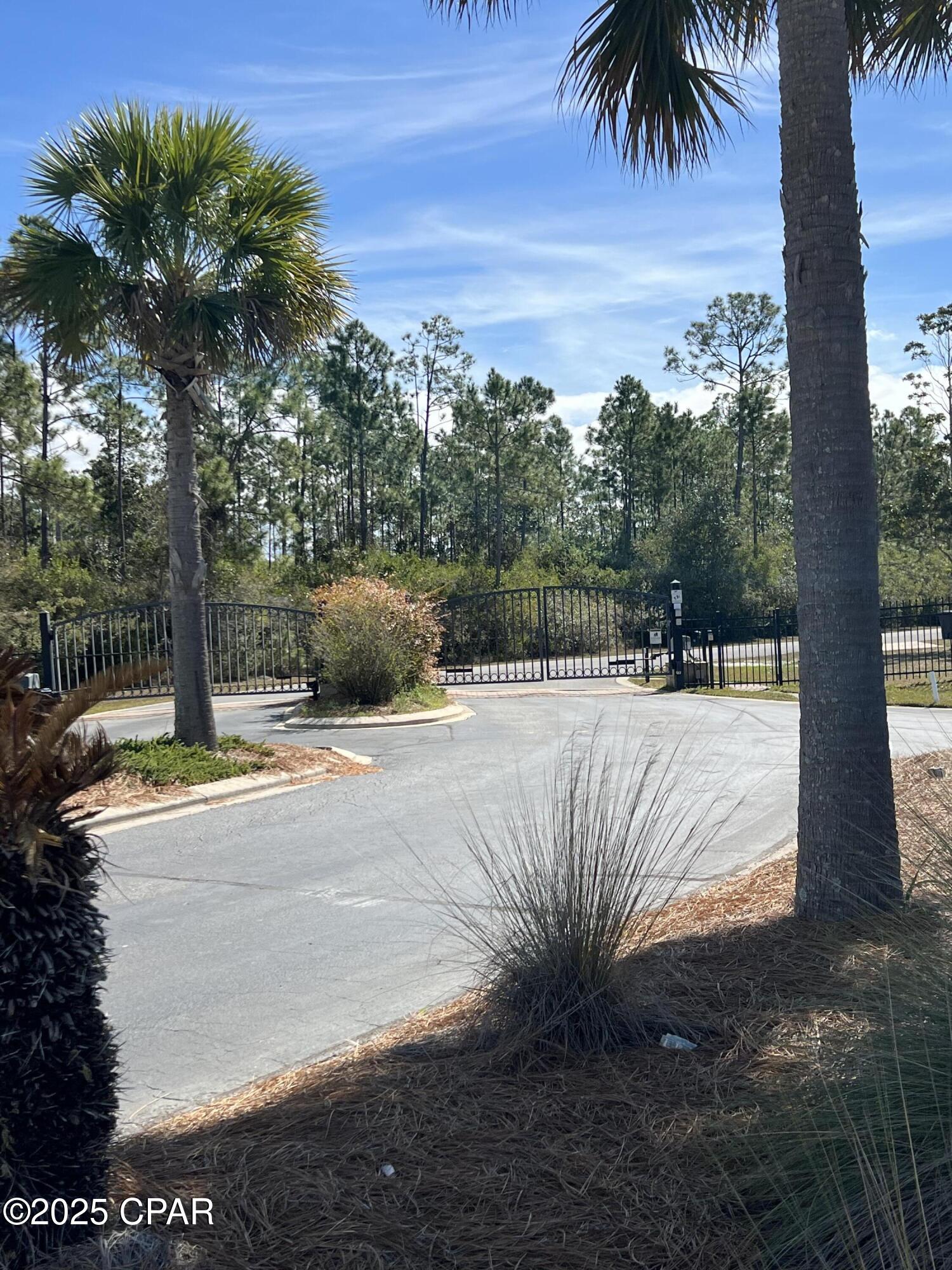 Laird Bayou - Land