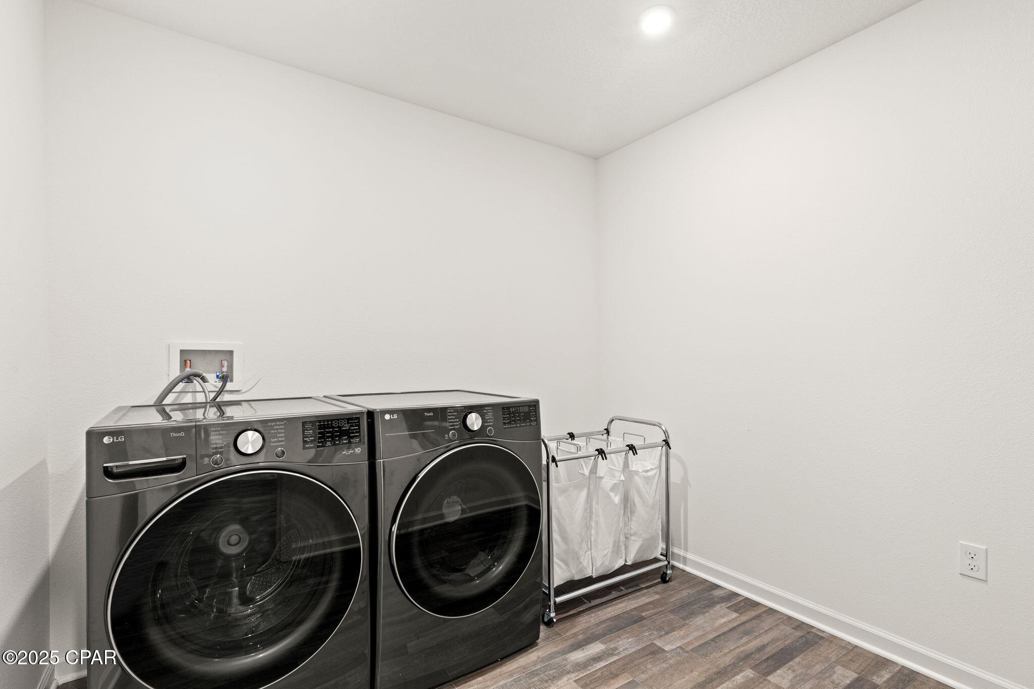 Sunny Hills - Residential