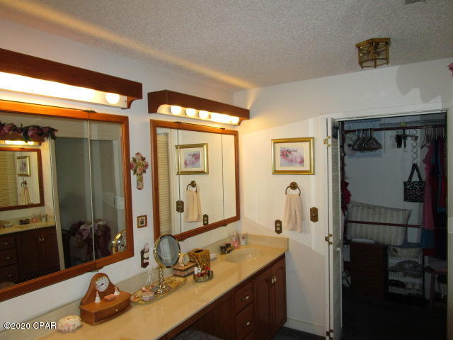 Bid-A-Wee Beach 1st Add - Residential