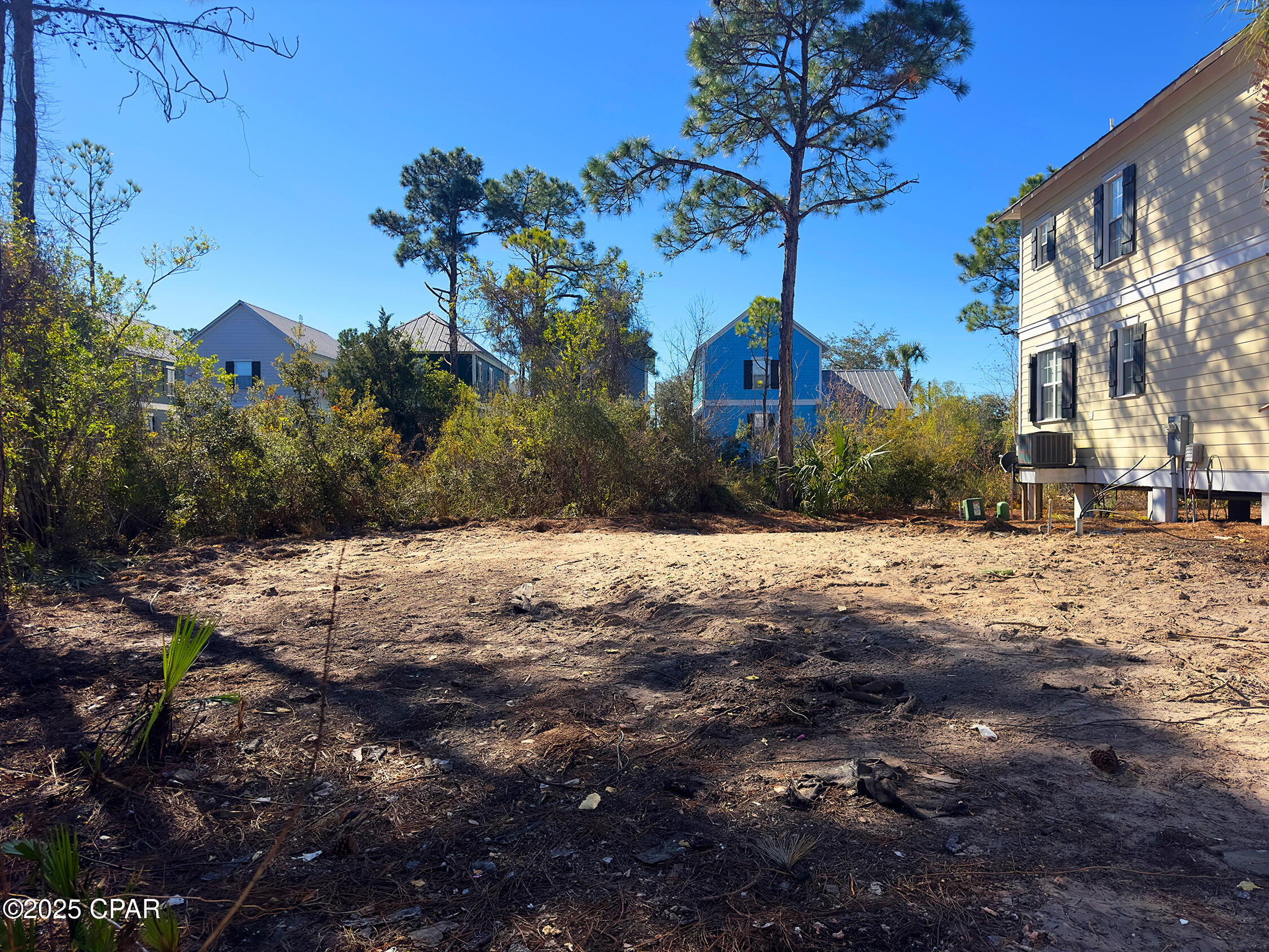 Barefoot Cottages - Land