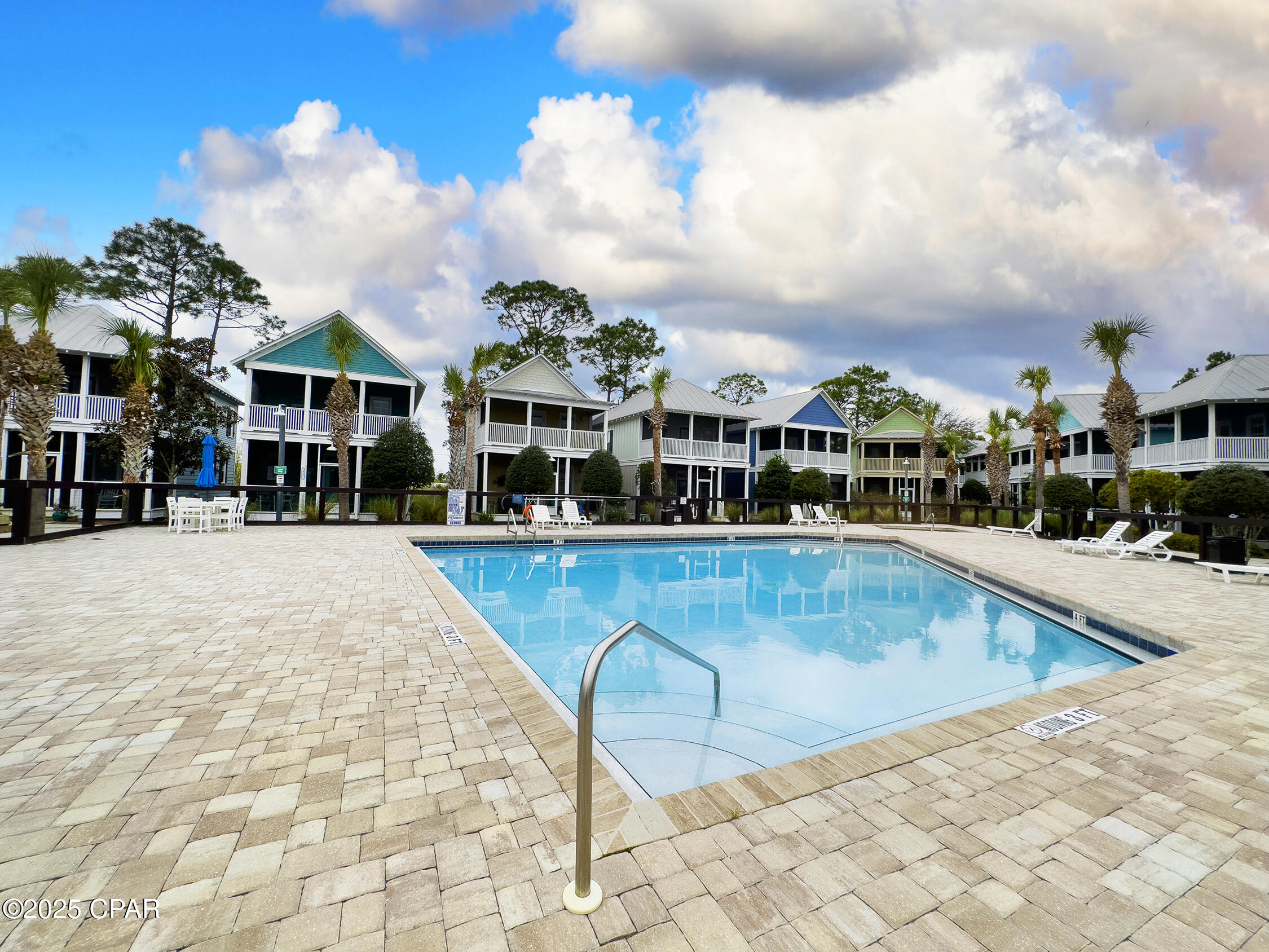 Barefoot Cottages - Land