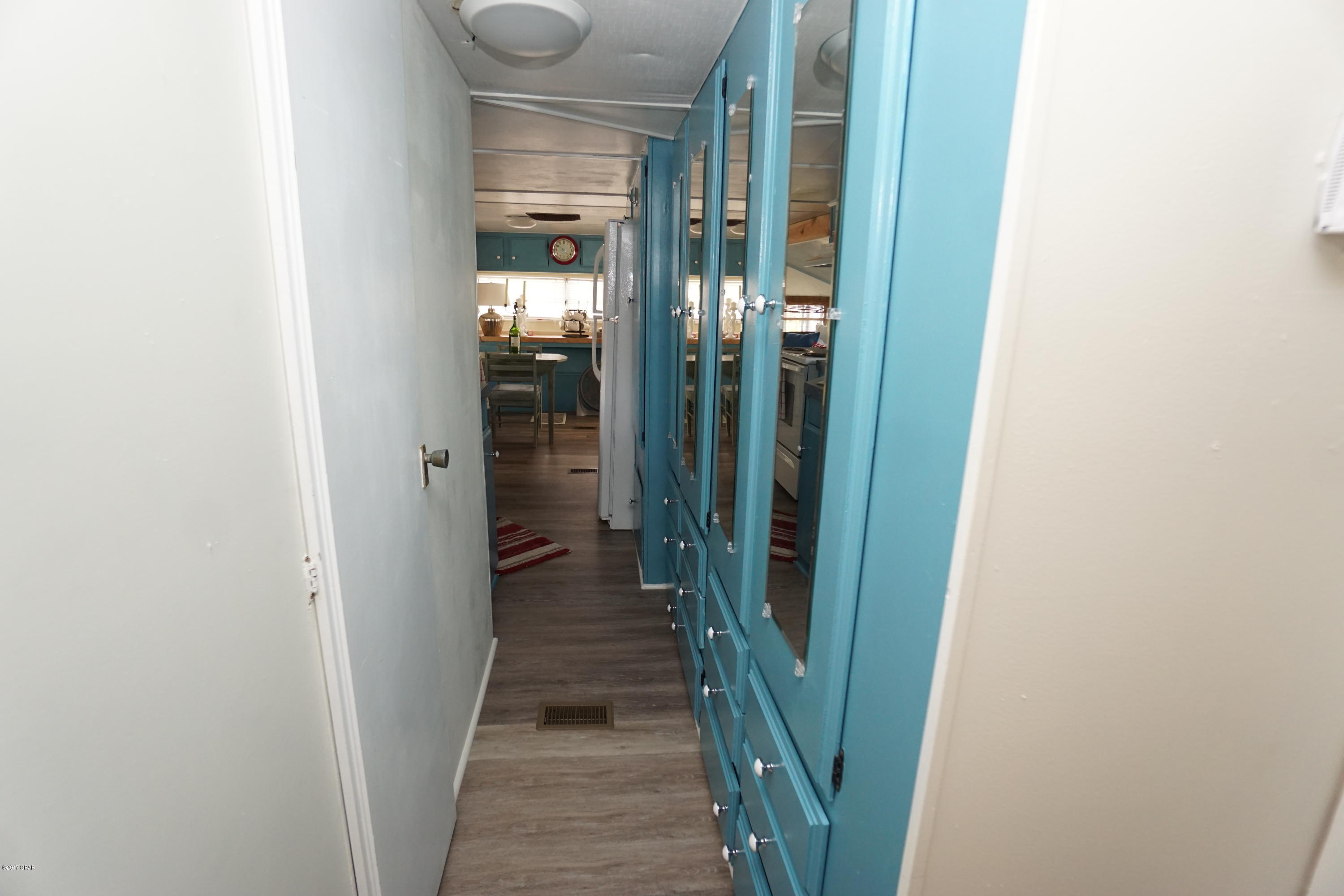 Venture Out Travel Trail - Residential