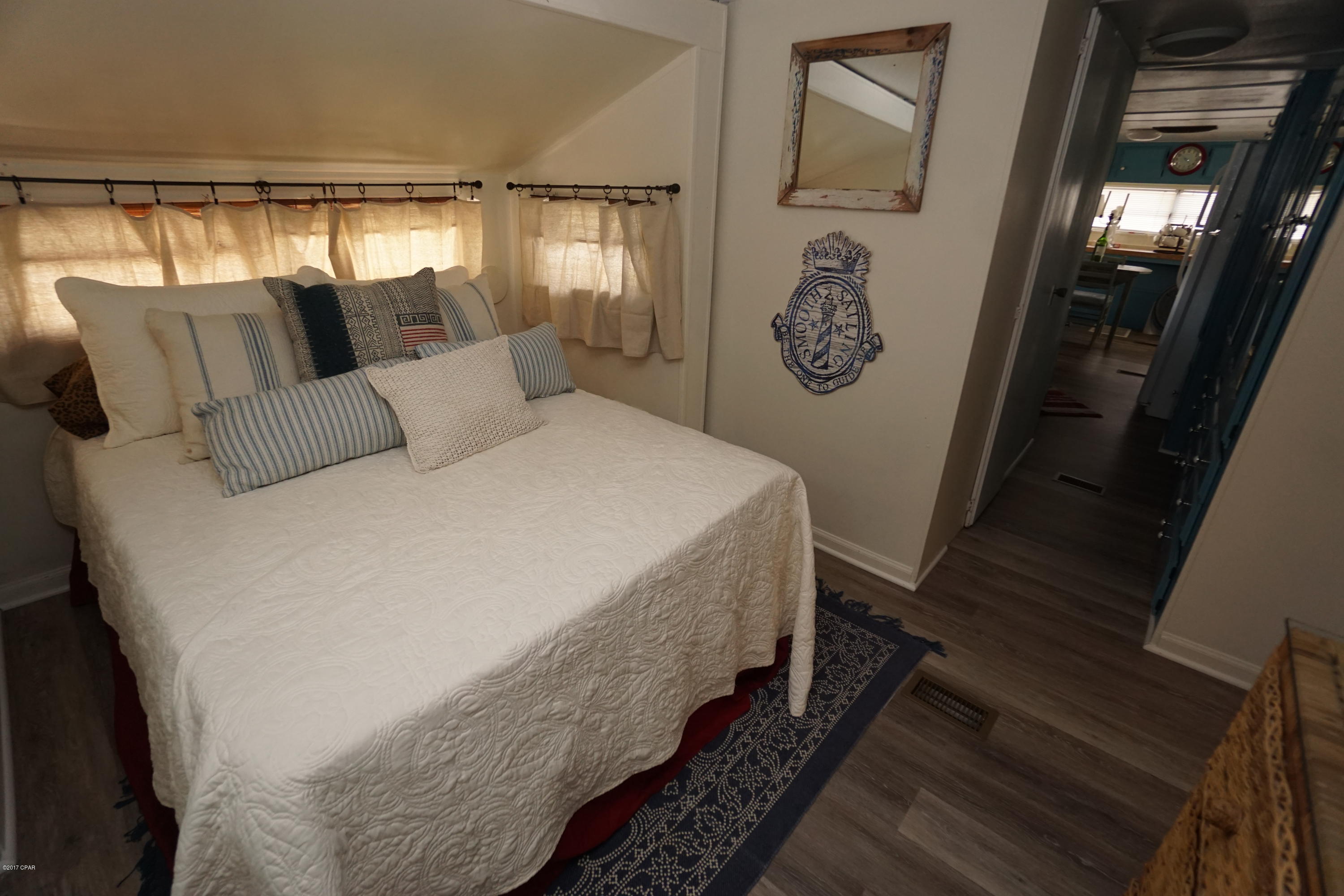 Venture Out Travel Trail - Residential