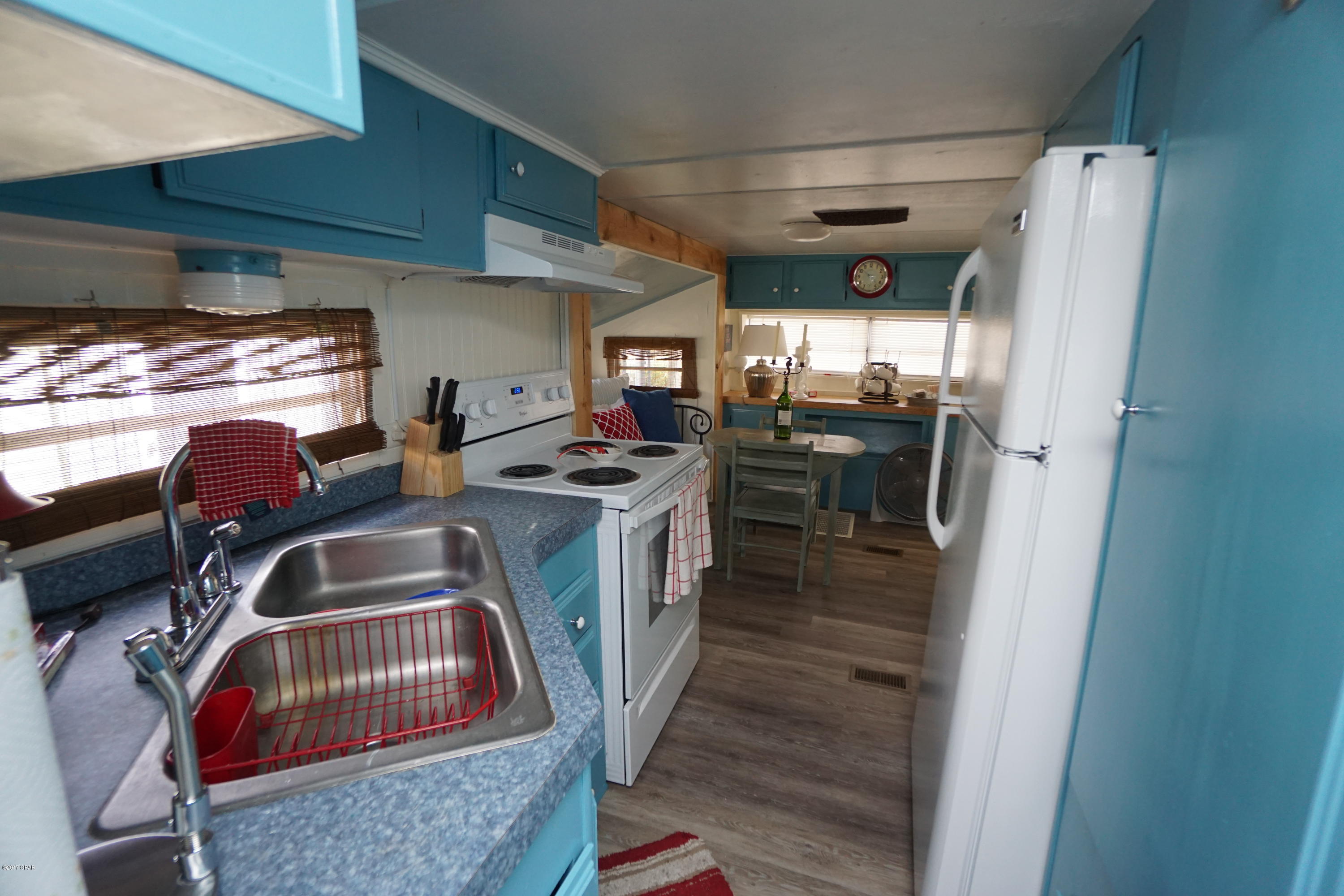 Venture Out Travel Trail - Residential