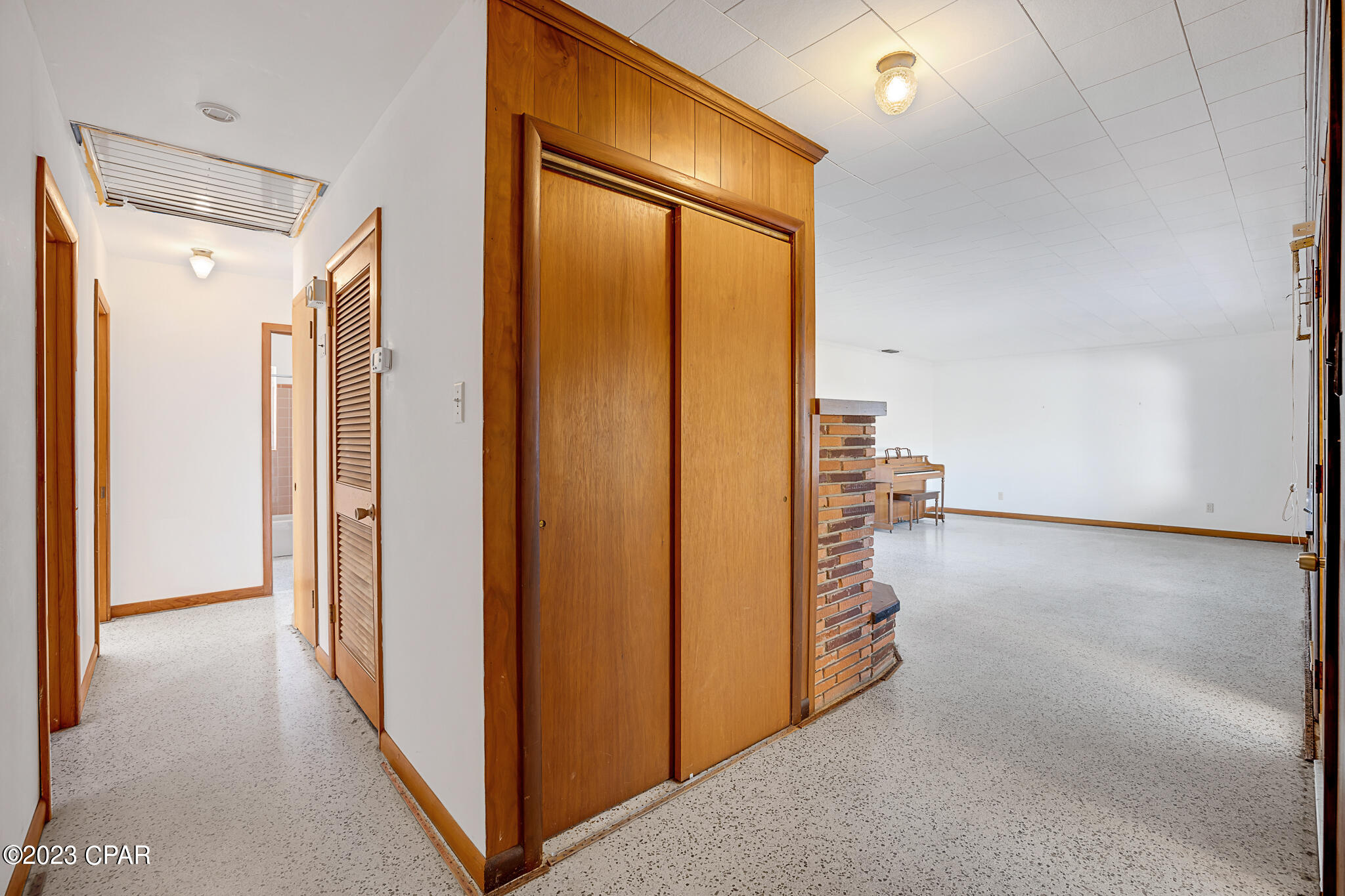 Harris 1st - Residential