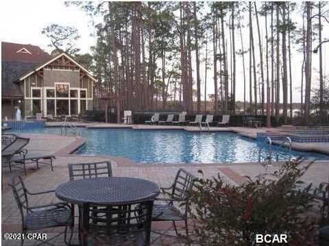 Wild Heron Phase VI - Land