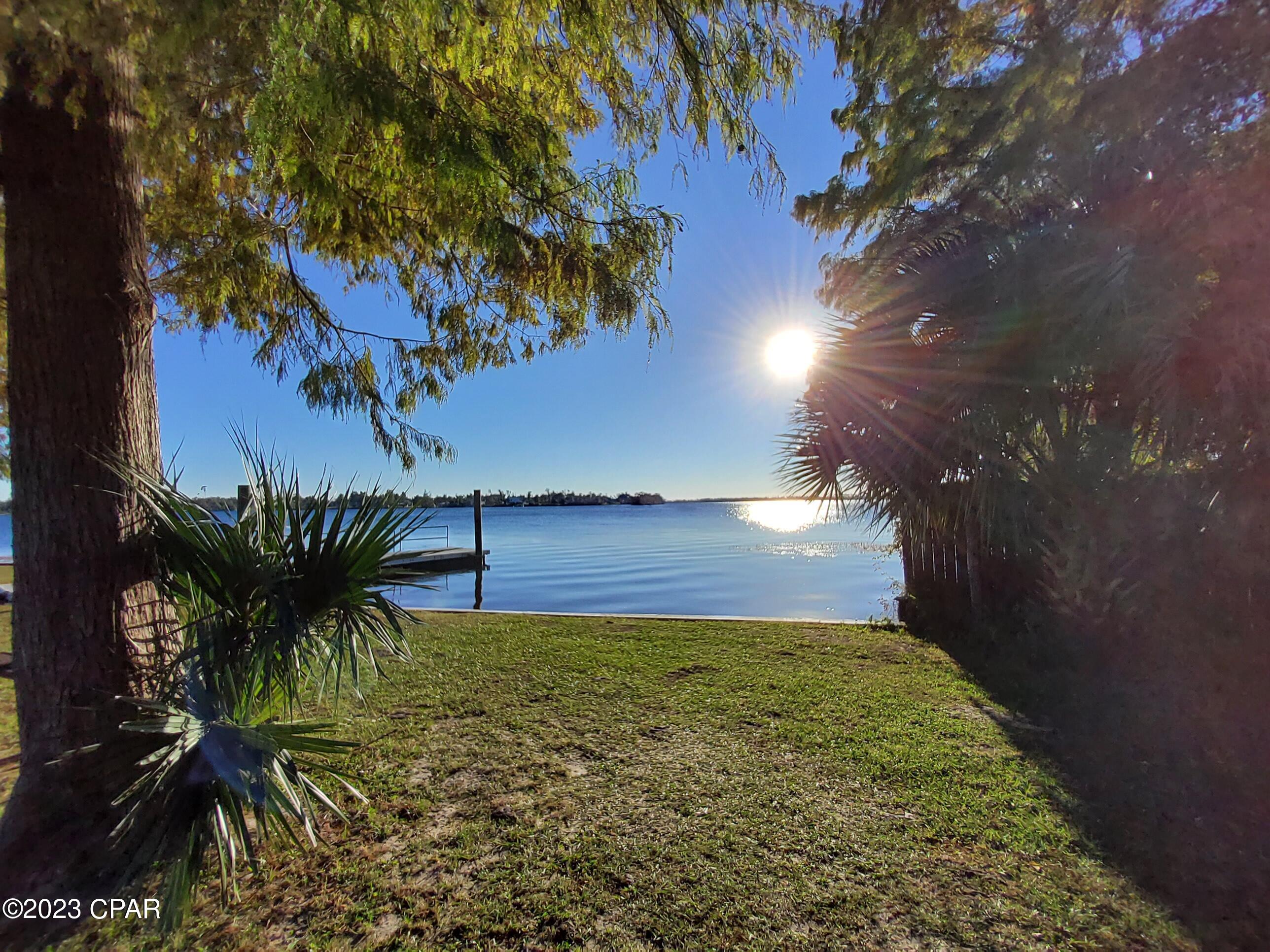 5117 Bay Head Road