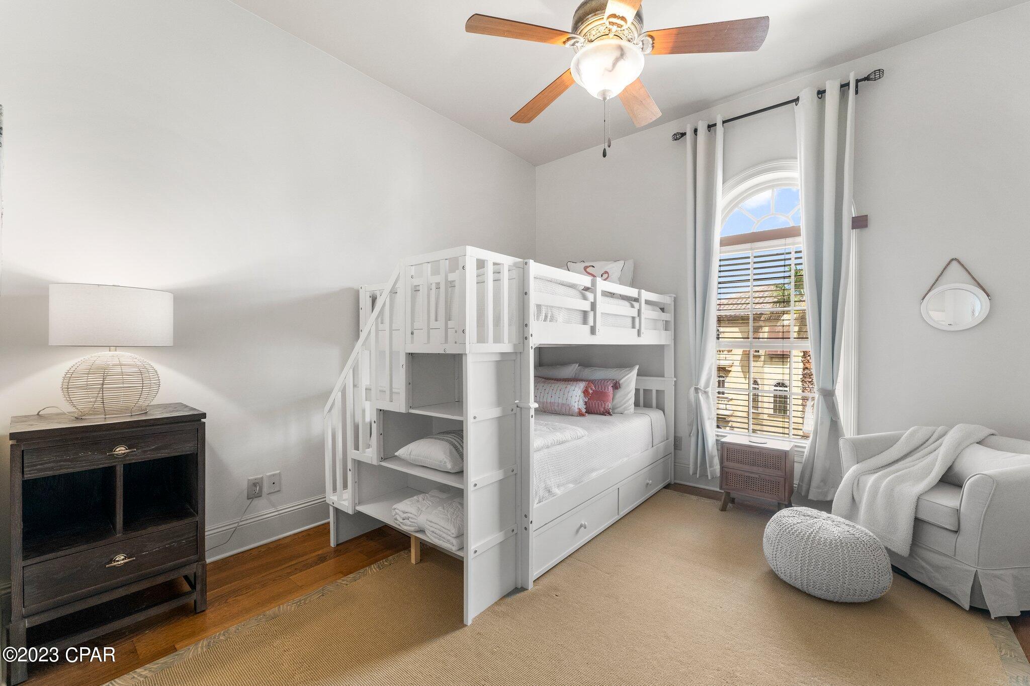 St. Tropez - Residential