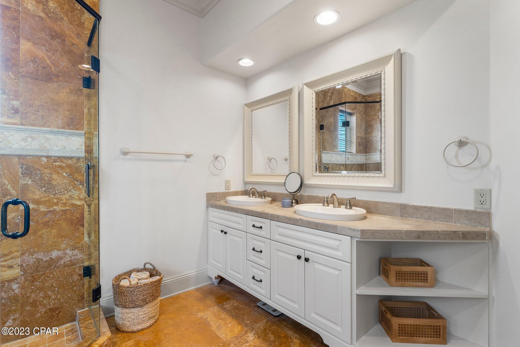 St. Tropez - Residential