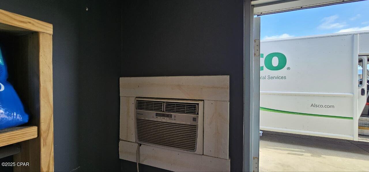 No Named Subdivision - Commercial Lease