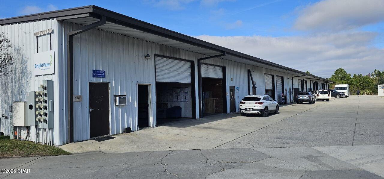 No Named Subdivision - Commercial Lease