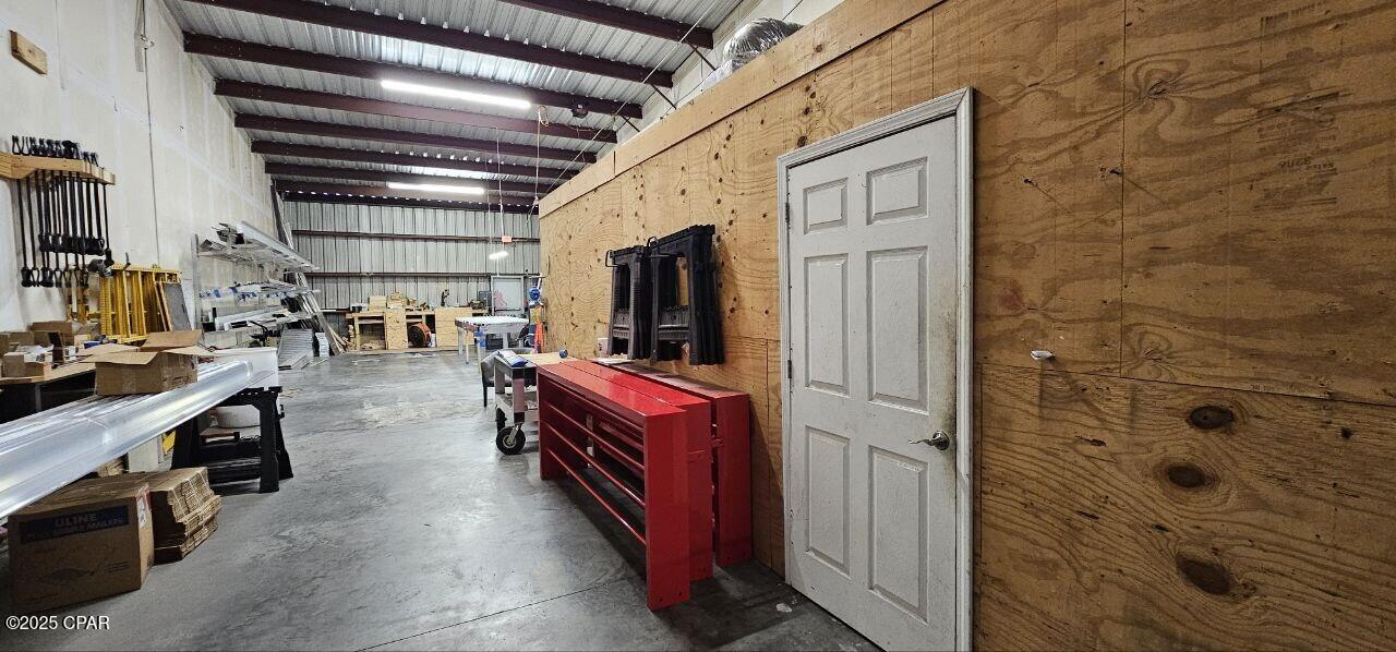 No Named Subdivision - Commercial Lease