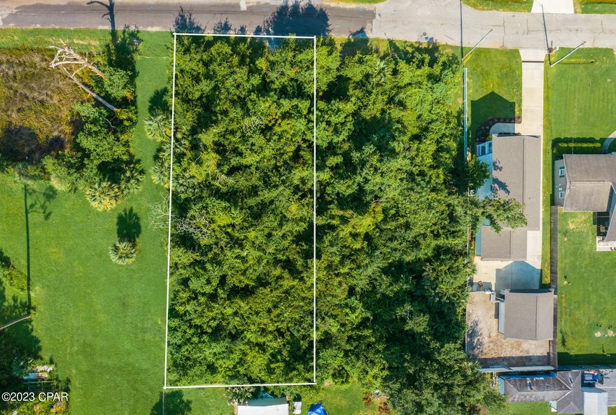 Welcome to 813 Carolina Ave, a stunning piece of residential land located in the heart of Lynn Haven, Florida. 

The location of this property is unbeatable. Situated in Lynn Haven, you'll find yourself just moments away from the all the items Lynn Haven has to offer from shopping, eating, local parks, there is always something to do here. 

This land is located in Flood Zone AE6.