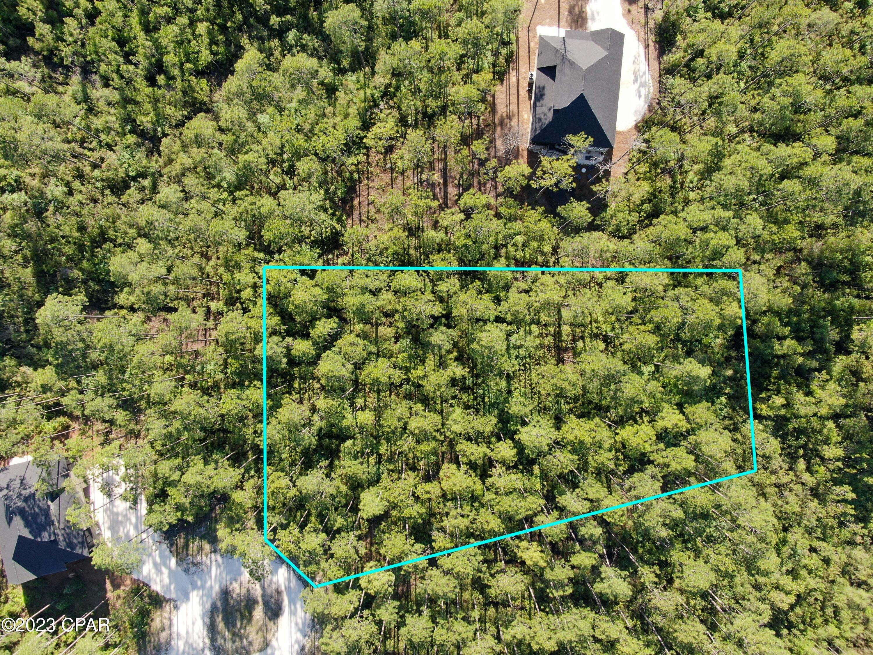 Rivercamps On Crooked Creek - Land