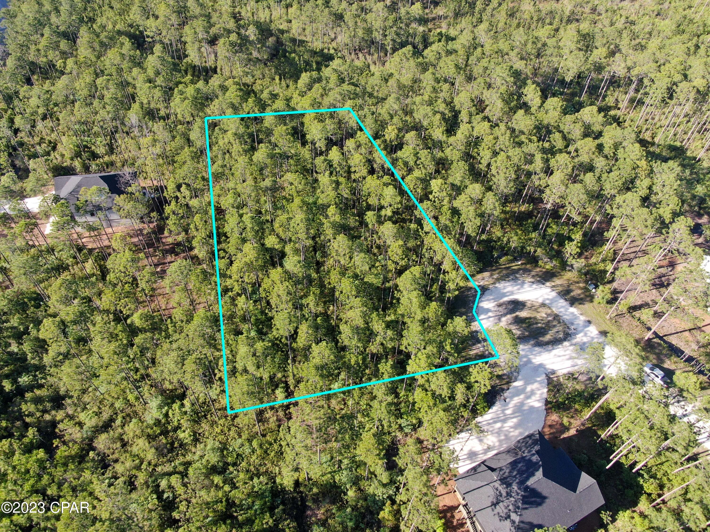 Rivercamps On Crooked Creek - Land