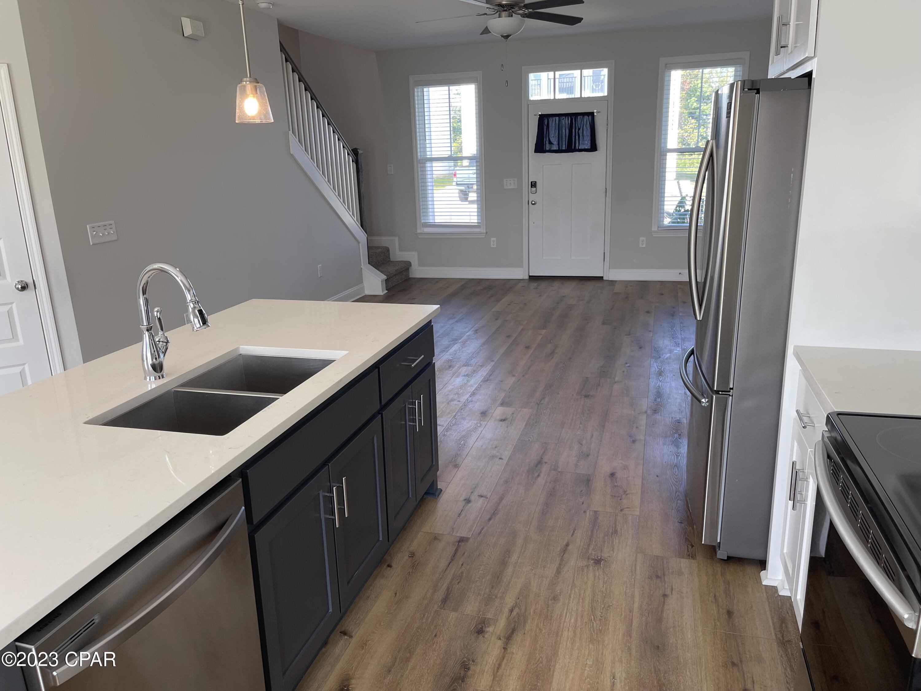 [No Recorded Subdiv] - Residential Lease