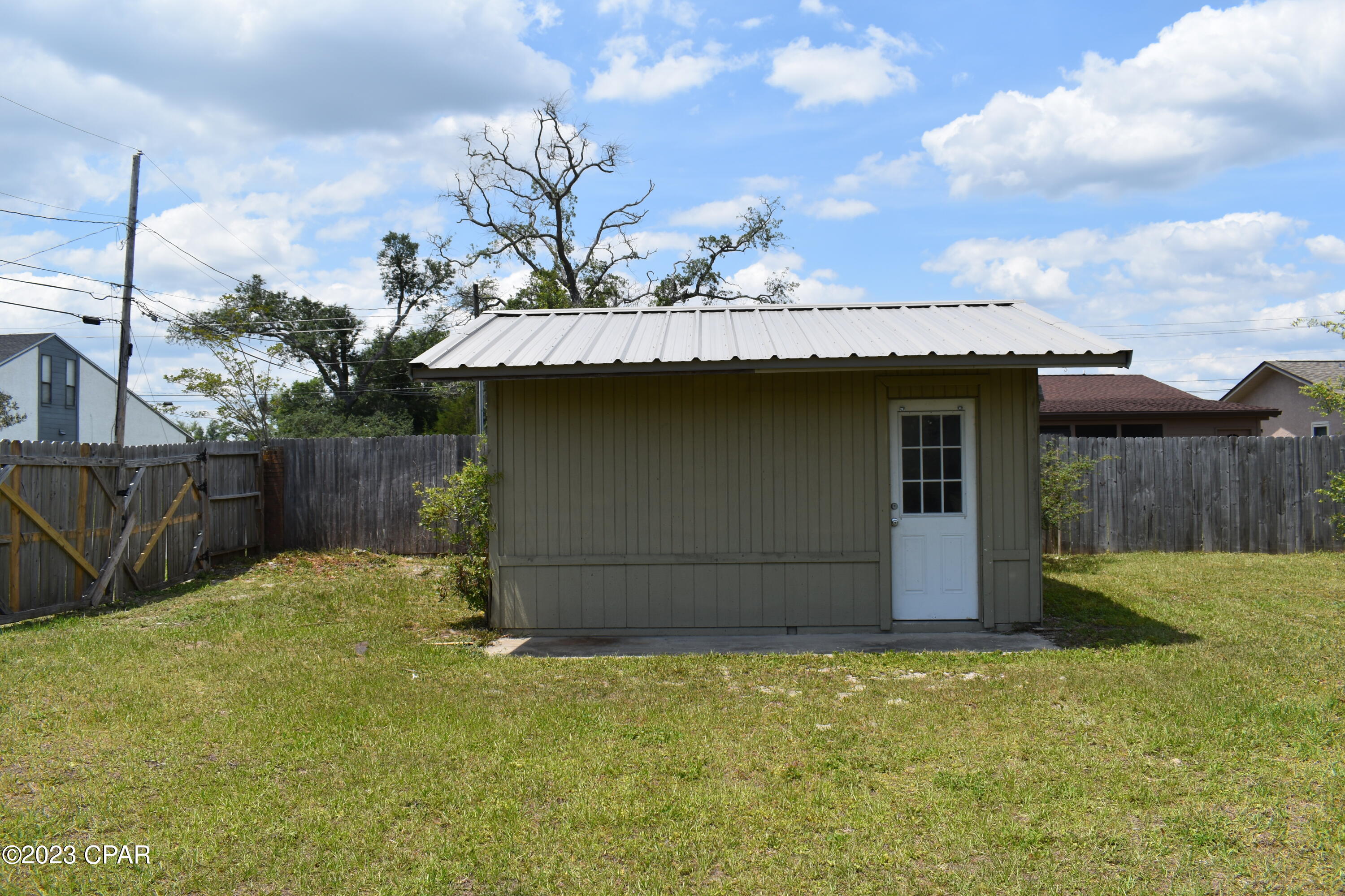 [No Recorded Subdiv] - Residential Lease