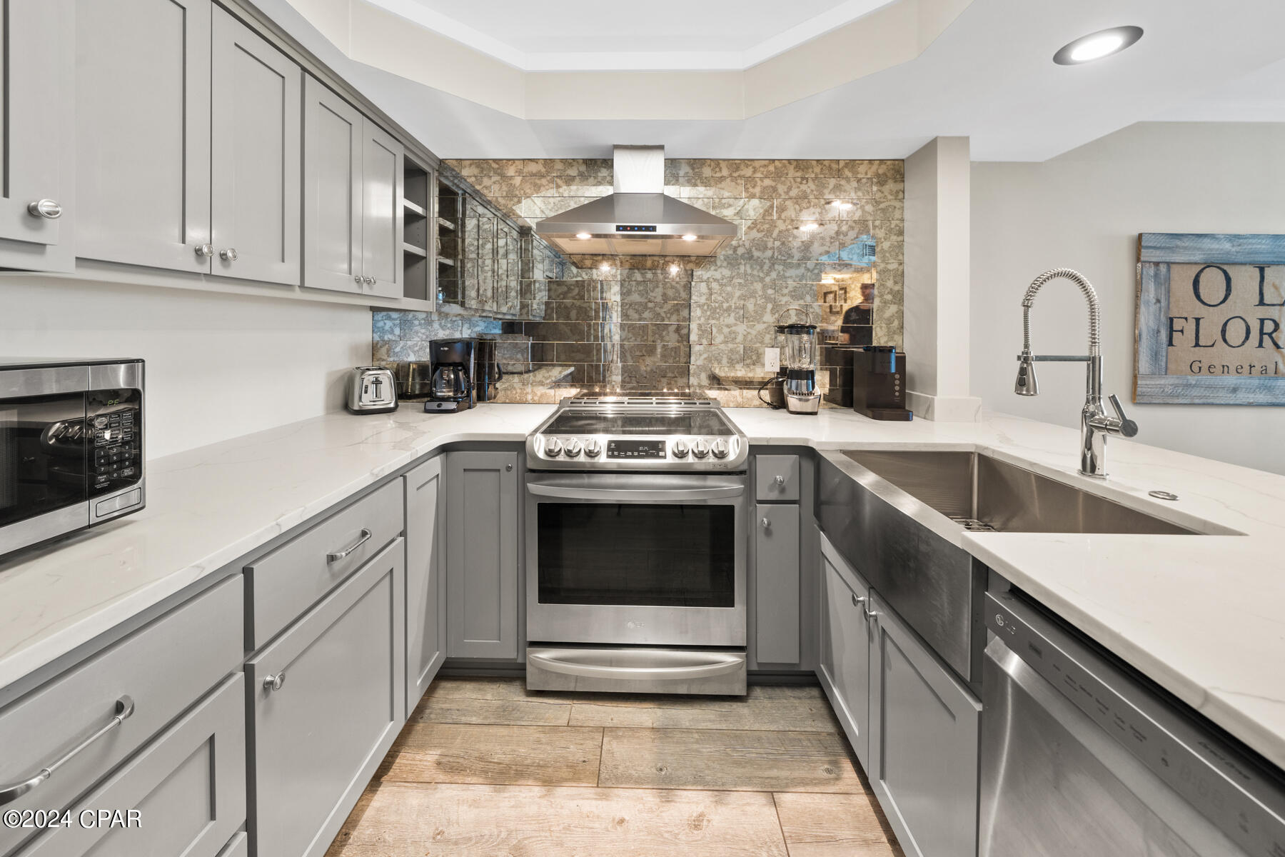 Pelican Walk - Residential