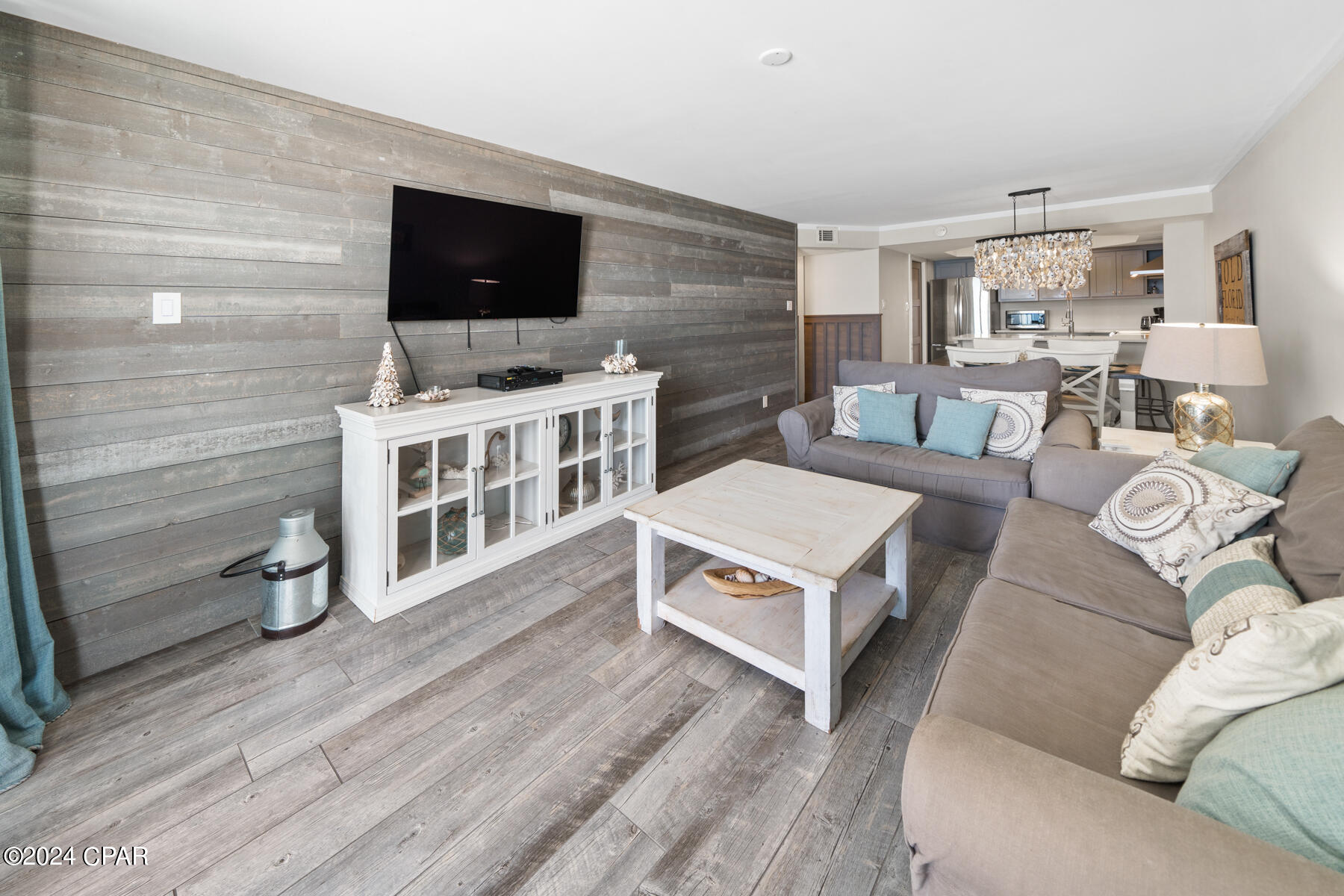 Pelican Walk - Residential