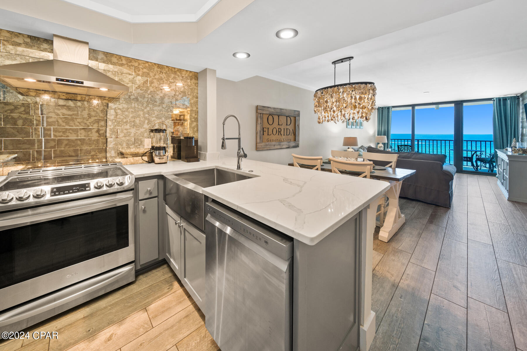 Pelican Walk - Residential