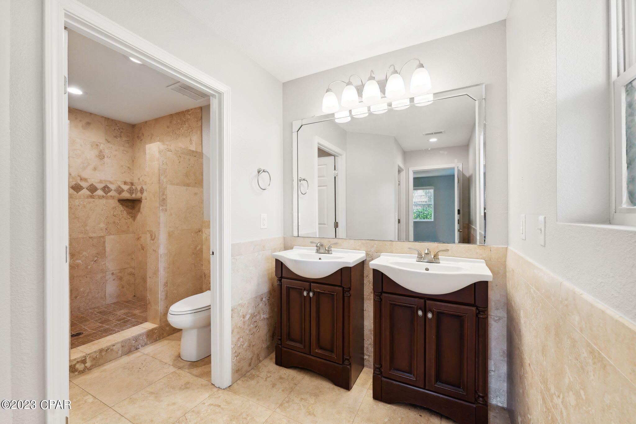 Lakeshore Heights - Residential