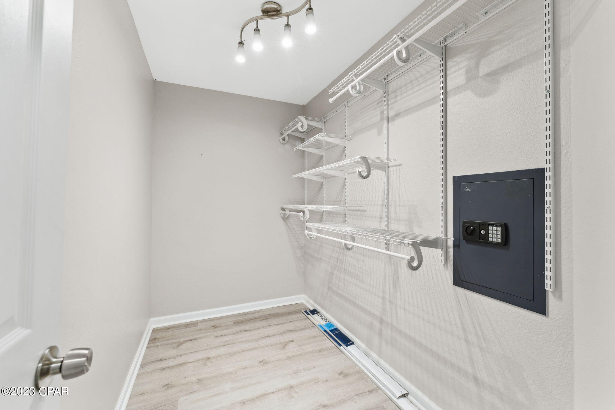 Lakeshore Heights - Residential