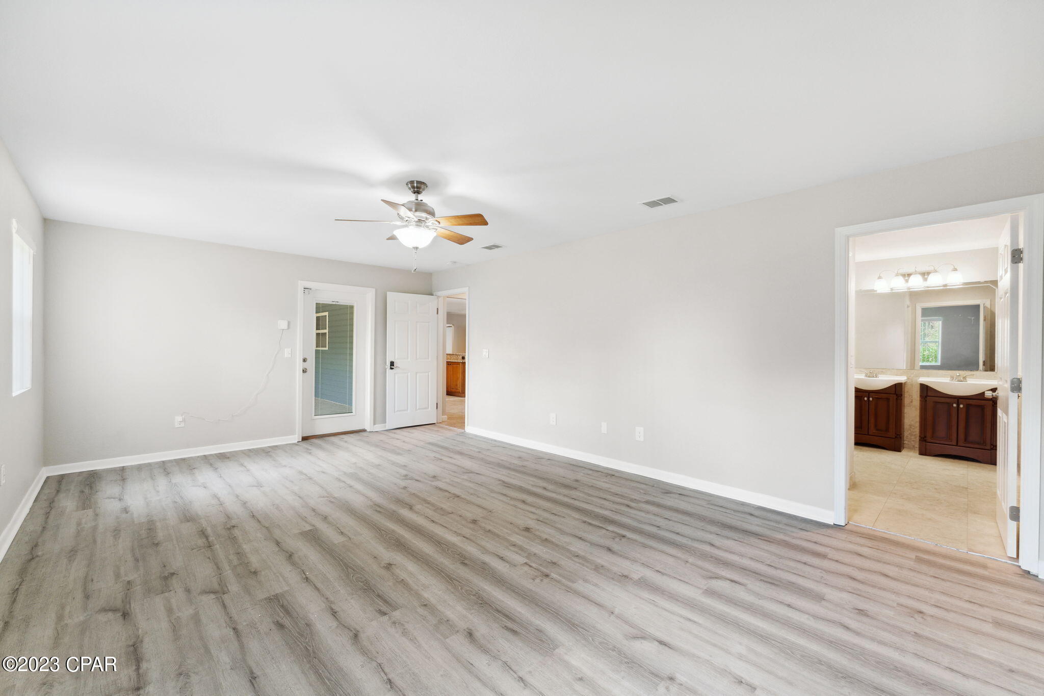 Lakeshore Heights - Residential