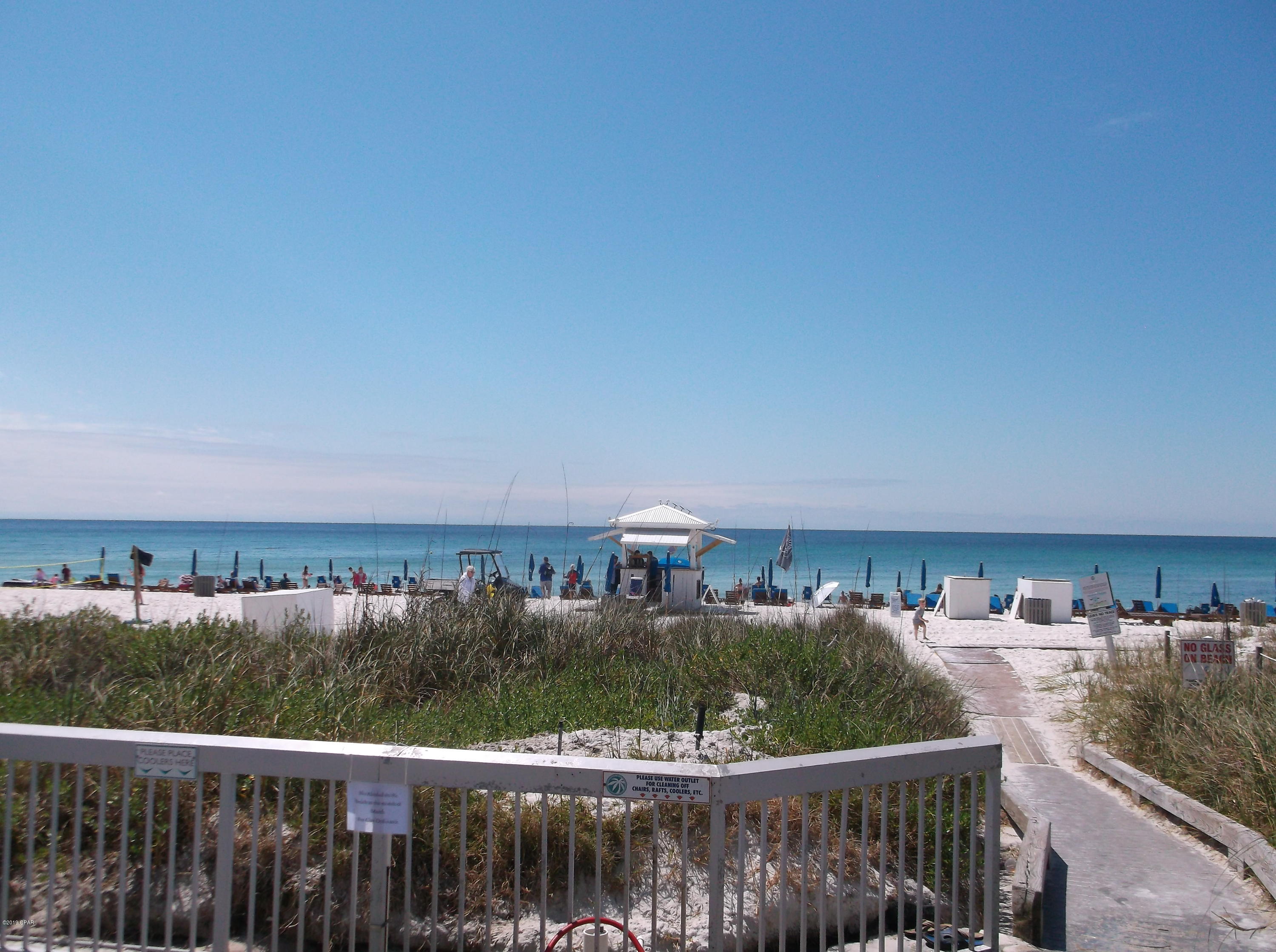 Edgewater Golf Villas III - Residential