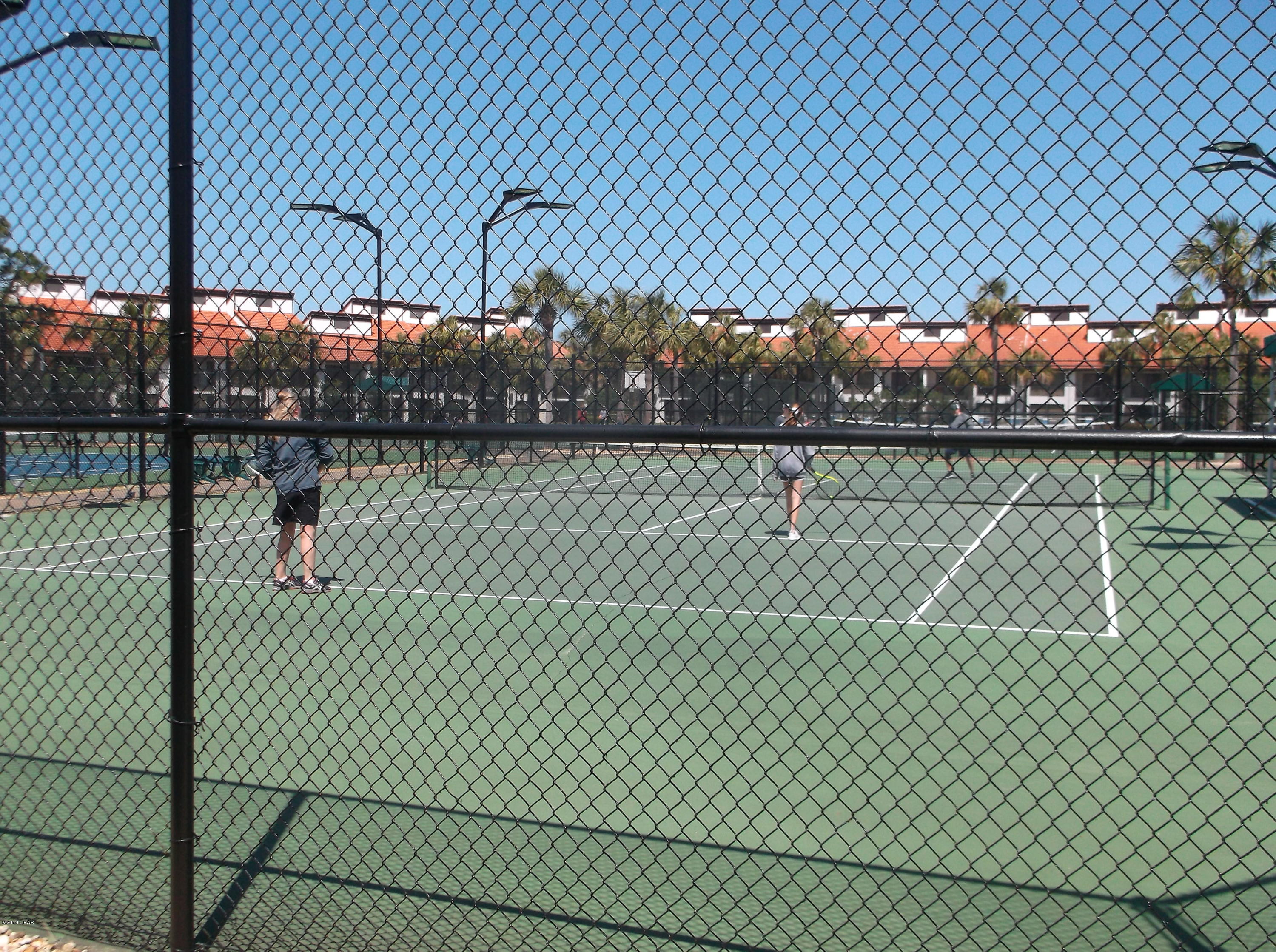 Edgewater Golf Villas III - Residential