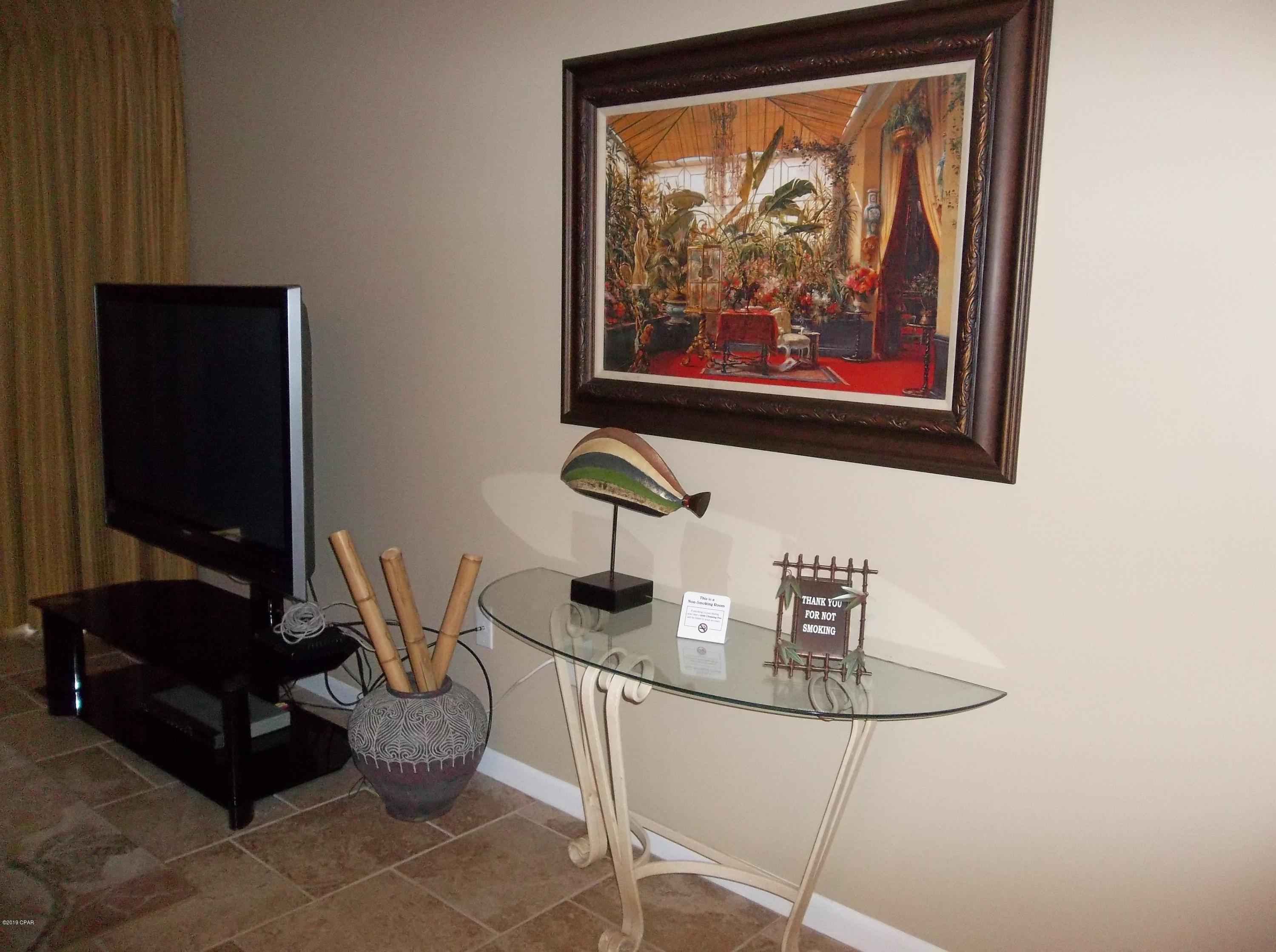 Edgewater Golf Villas III - Residential