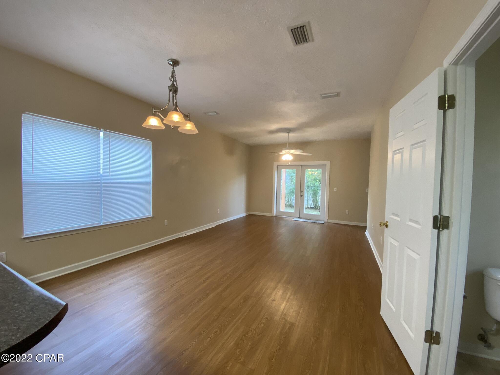 Palm Cove Phase II - Residential Lease