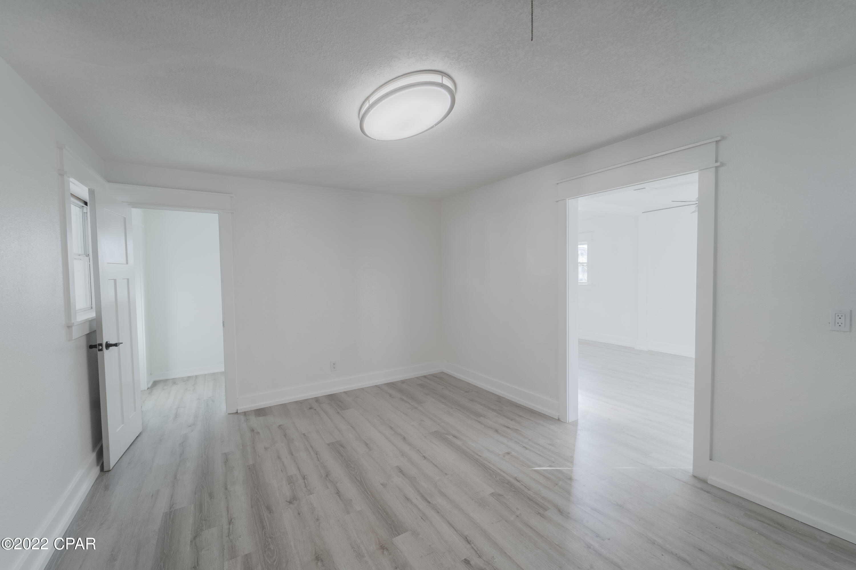 Parkway Manor - Residential