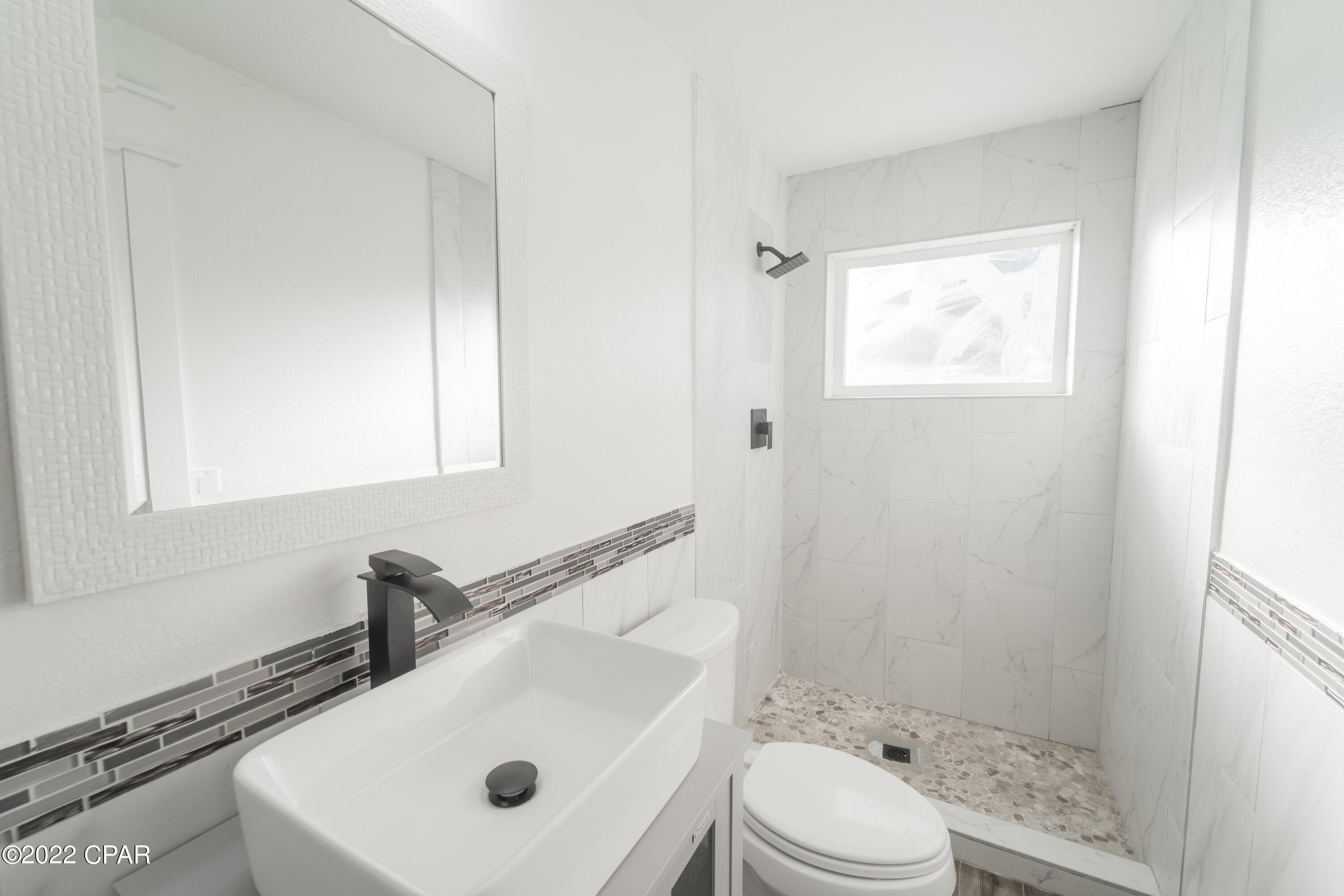 Parkway Manor - Residential