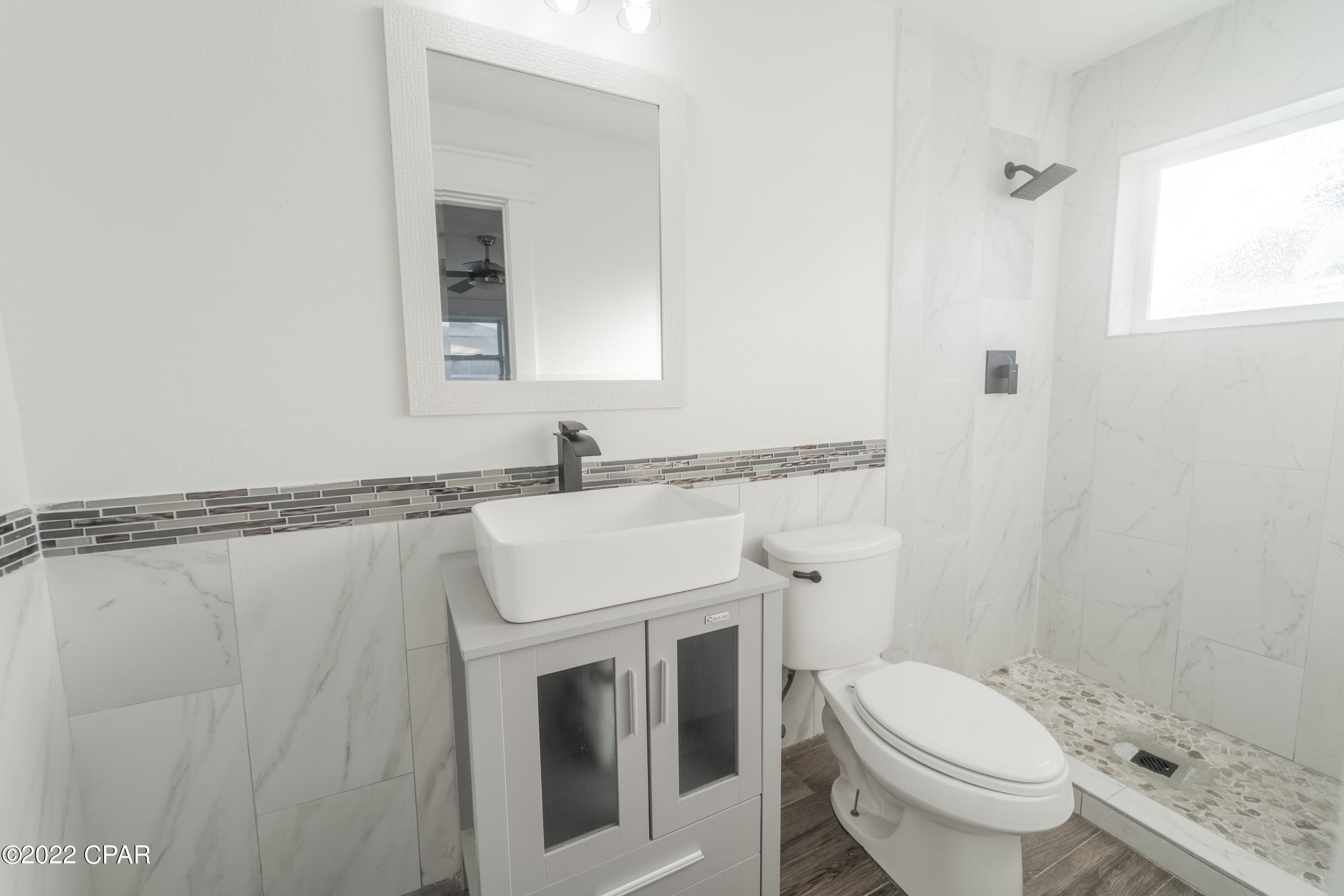 Parkway Manor - Residential