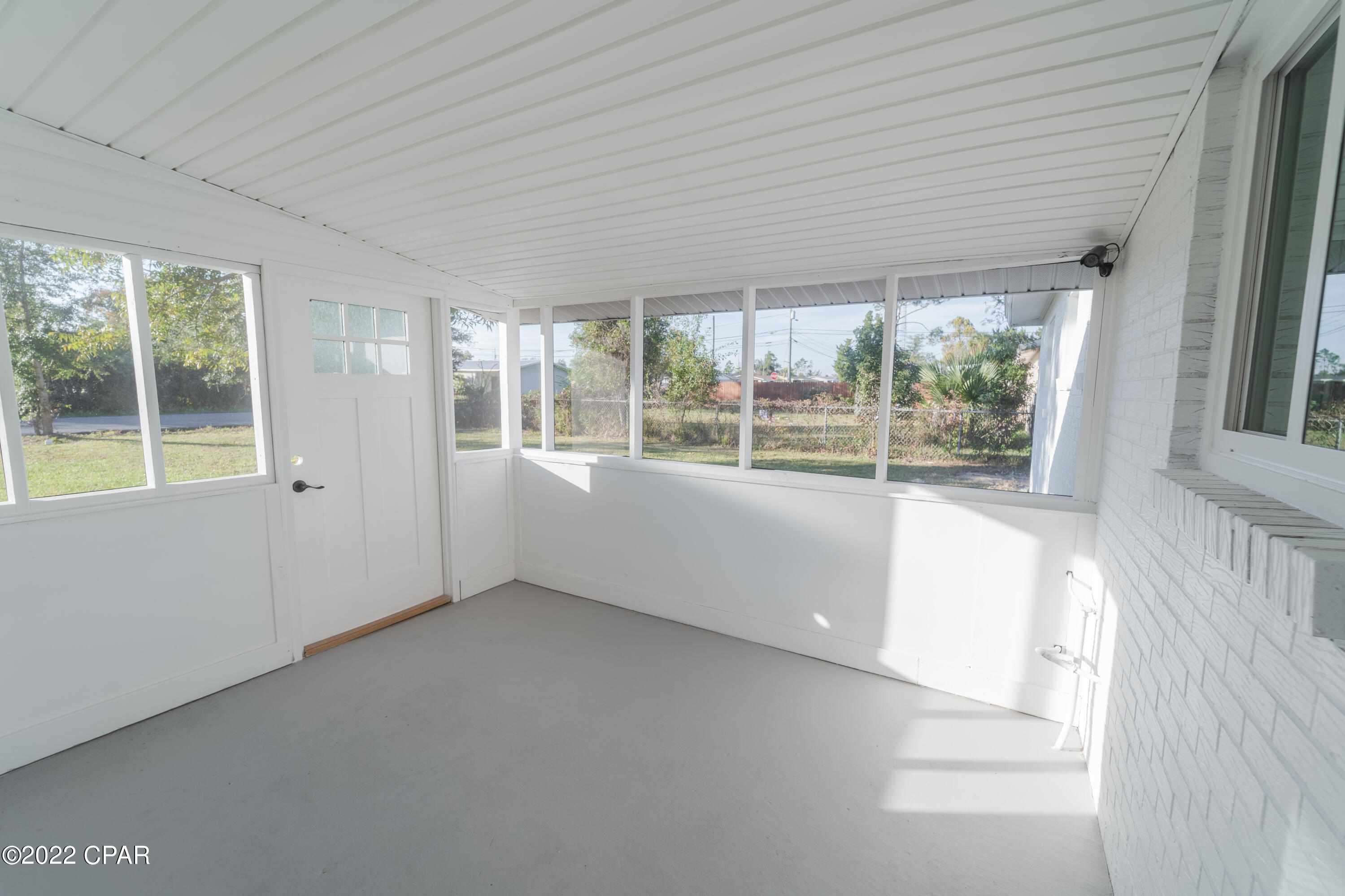 Parkway Manor - Residential