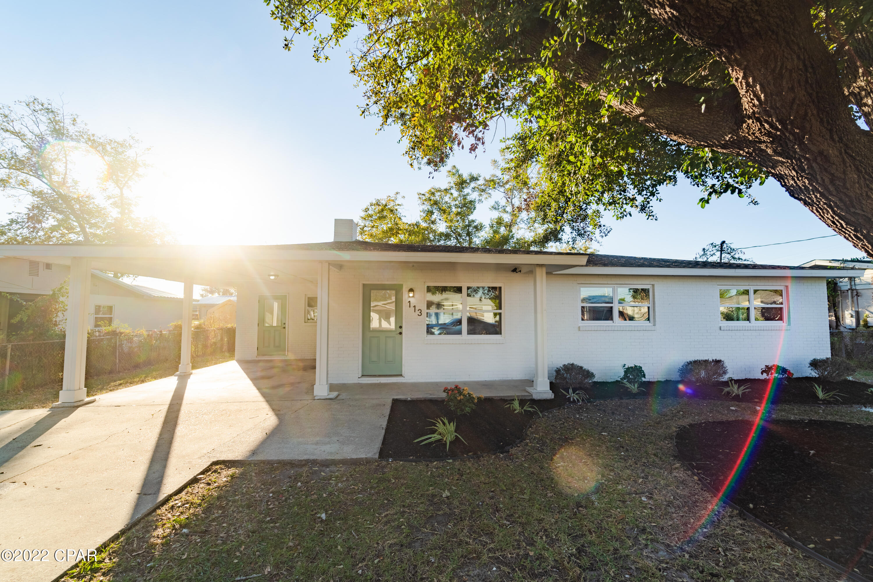 Parkway Manor - Residential