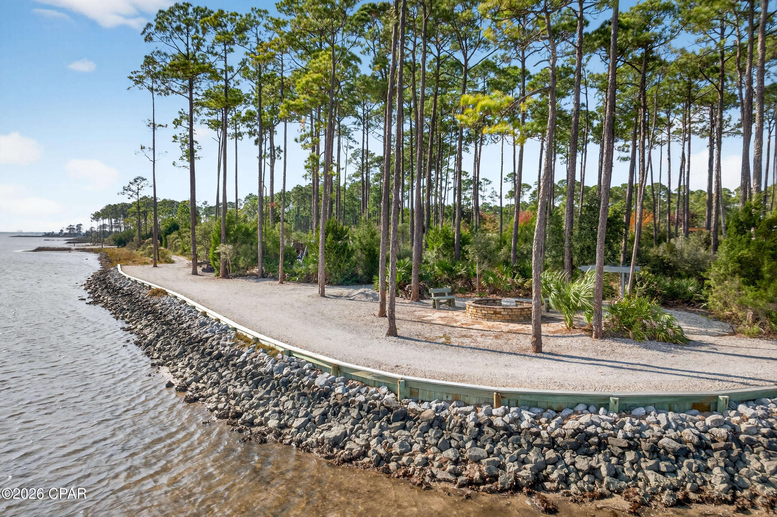 Rivercamps On Crooked Creek - Land