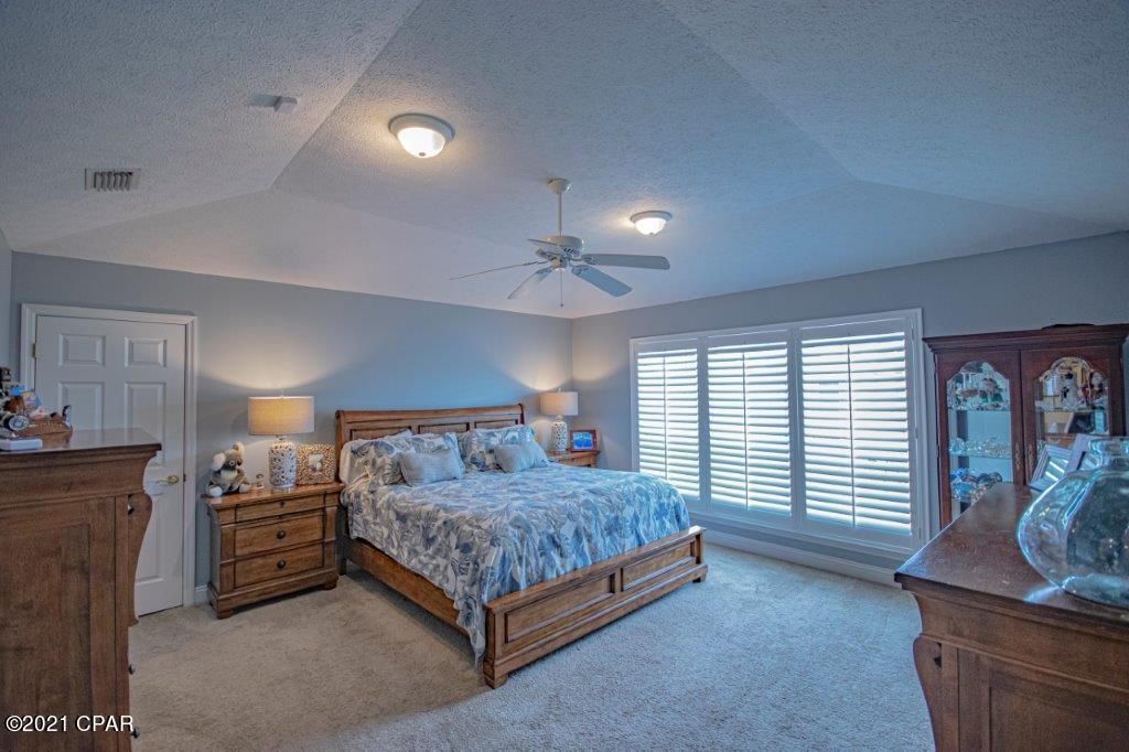 Huntington Ridge - Residential