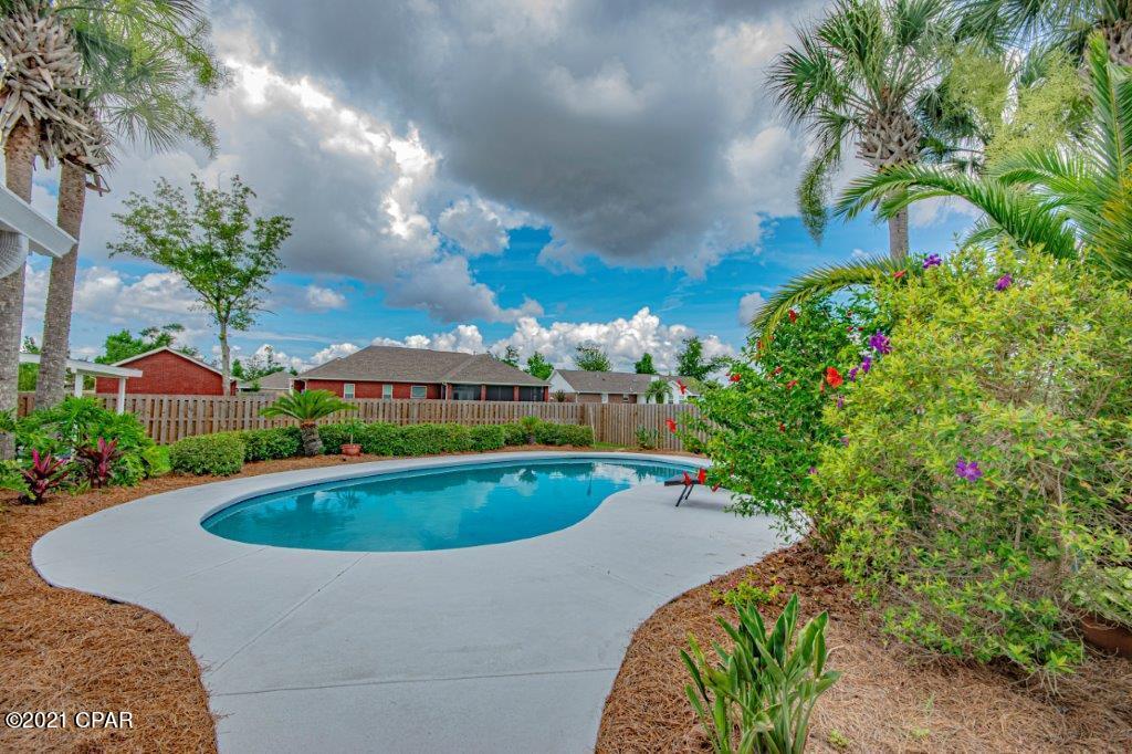 Huntington Ridge - Residential