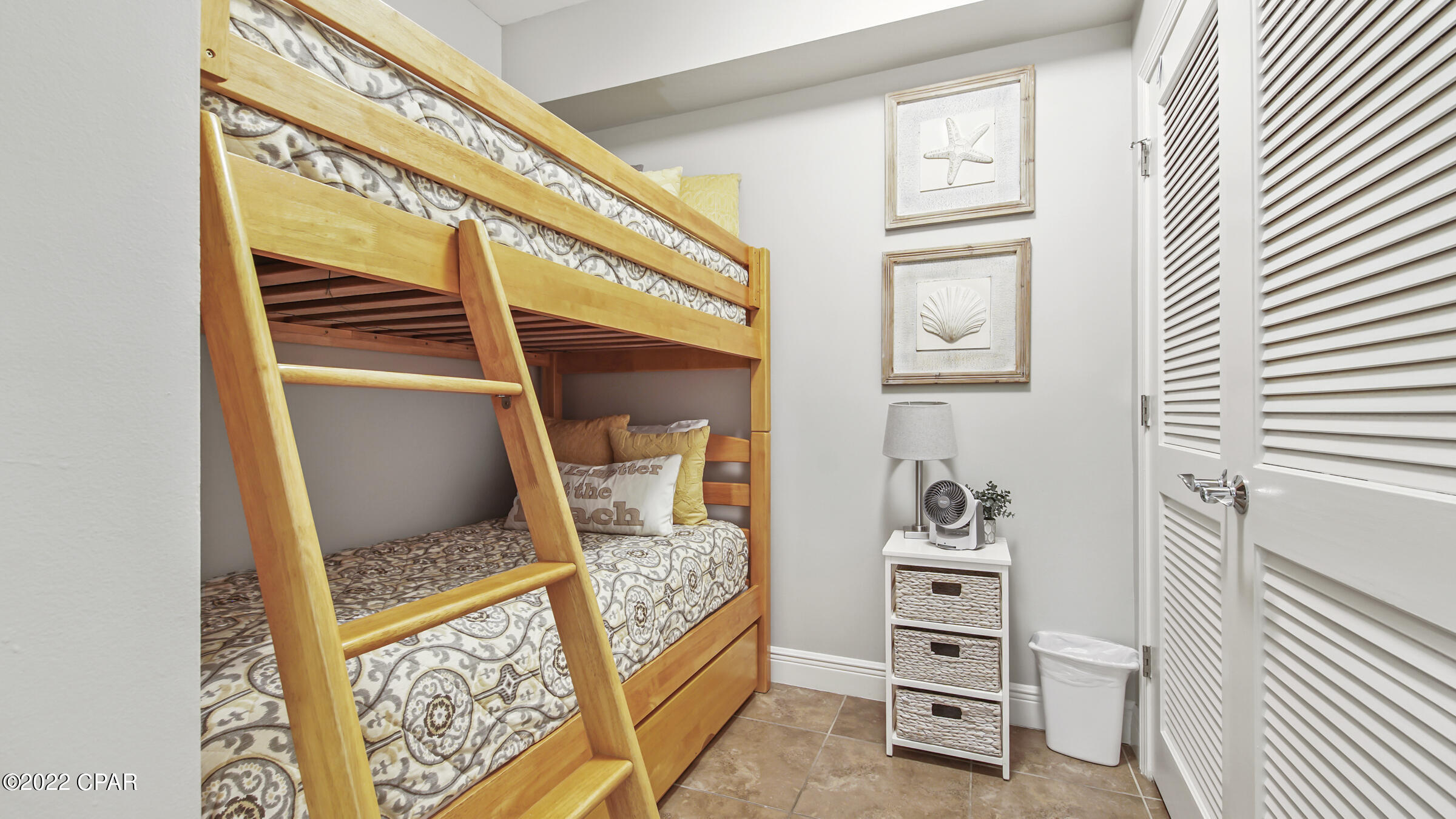 Sterling Breeze - Residential